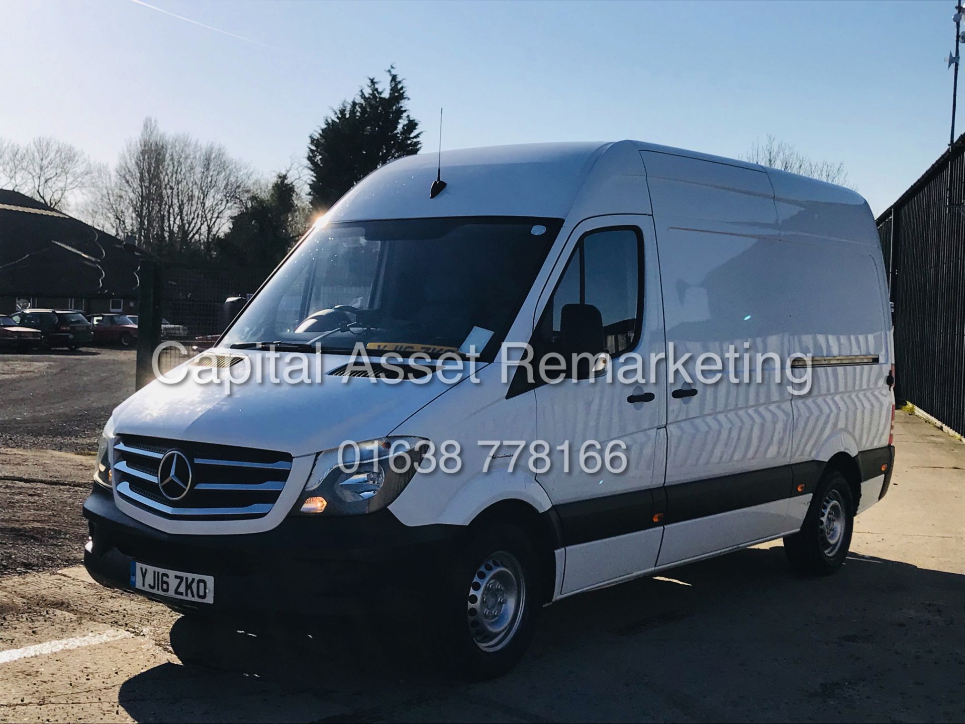 On Sale MERCEDES SPRINTER 313CDI *PREMIUM 2Oth ANNIVERSARY* (16 REG) 1 OWNER FSH *AIR CON & SAT NAV* - Image 8 of 42