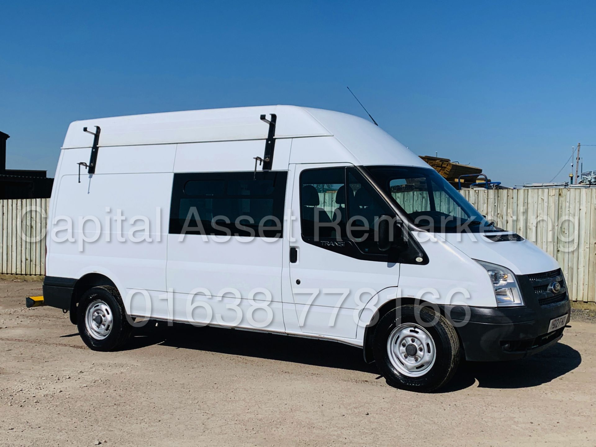 FORD TRANSIT T350 *LWB - 5 SEATER MESSING UNIT* (2012) '2.2 TDCI' *CLARKS CONVERSION* - Image 11 of 47