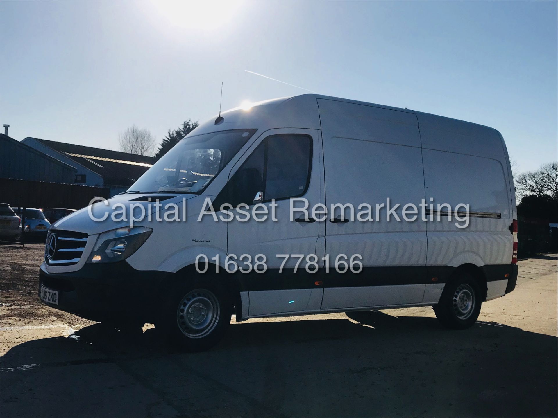 On Sale MERCEDES SPRINTER 313CDI *PREMIUM 2Oth ANNIVERSARY* (16 REG) 1 OWNER FSH *AIR CON & SAT NAV* - Image 10 of 42