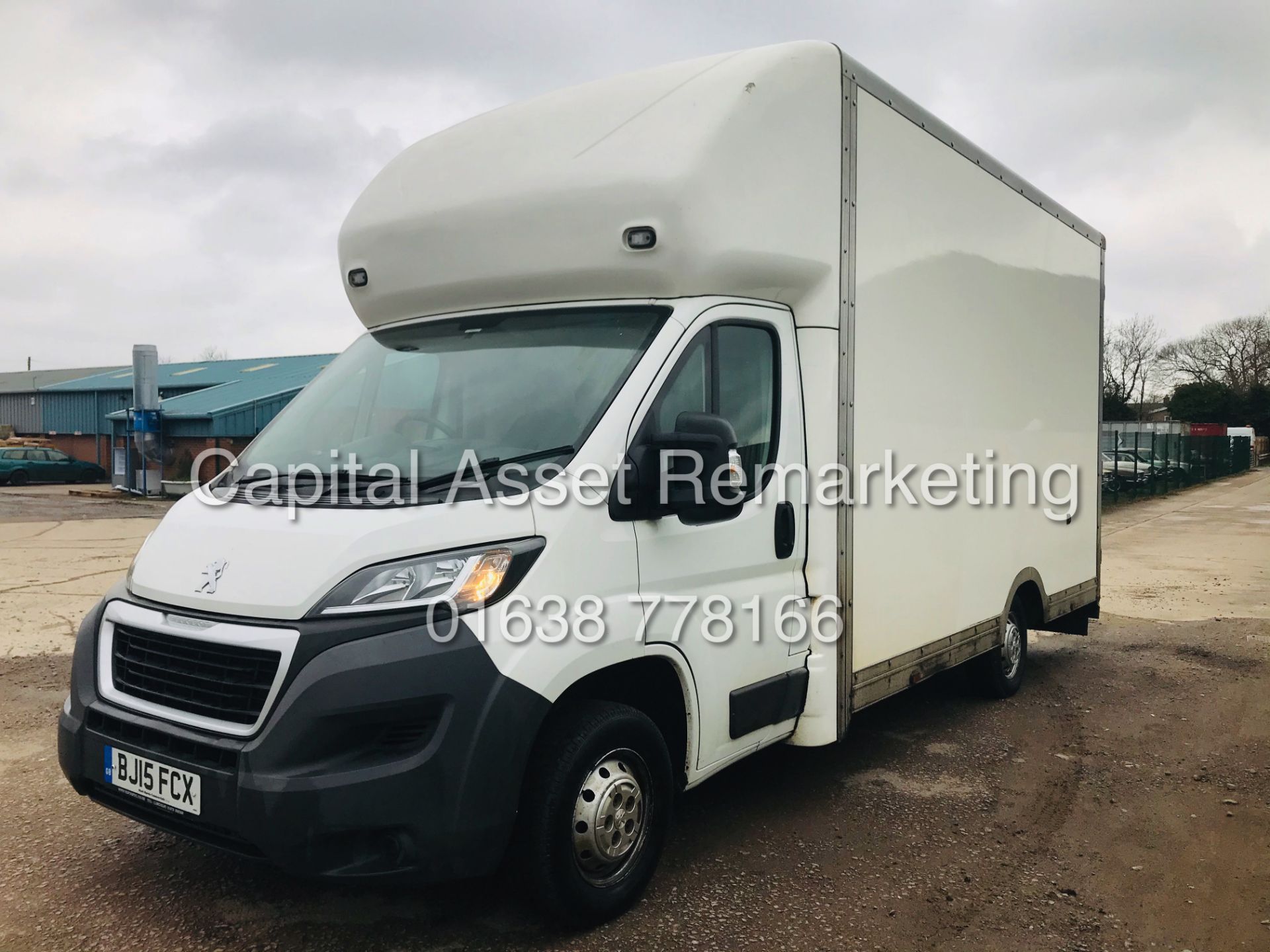 On Sale PEUGEOT BOXER 2.2HDI (130) LONG WHEEL BASE LUTON LOW LOADER" MAXI MOVER - 15 REG - AIR CON - Image 5 of 20