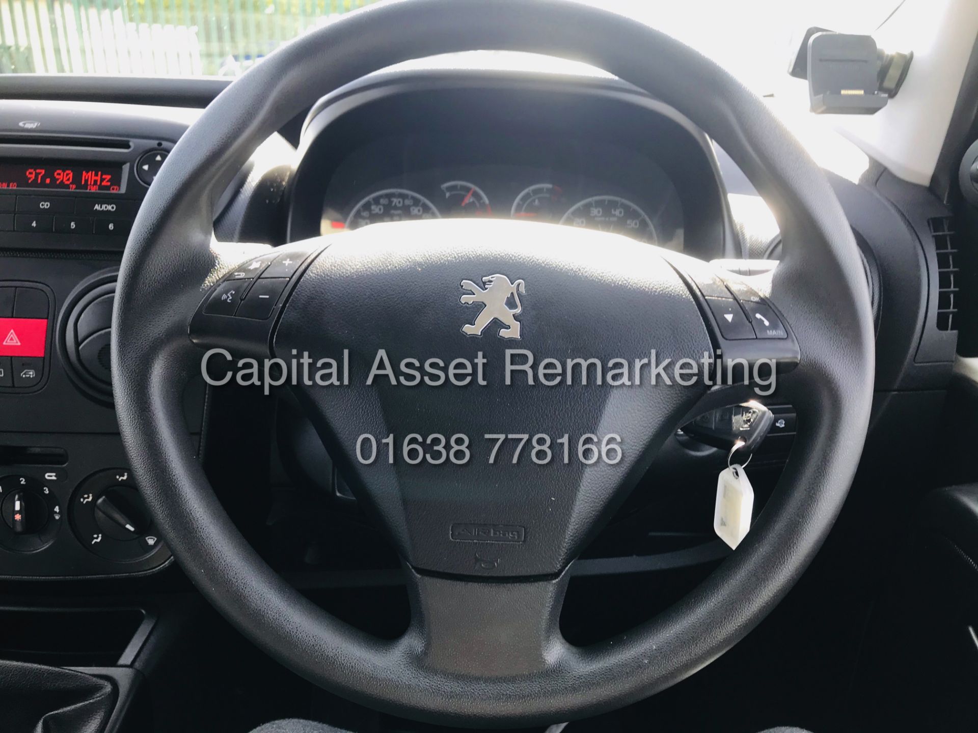 PEUGEOT BIPPER "PROFESSIONAL" ULEZ COMPLIANT (2017 MODEL) AIR CON -ELEC PACK -1 OWNER FSH -SIDE DOOR - Image 34 of 38