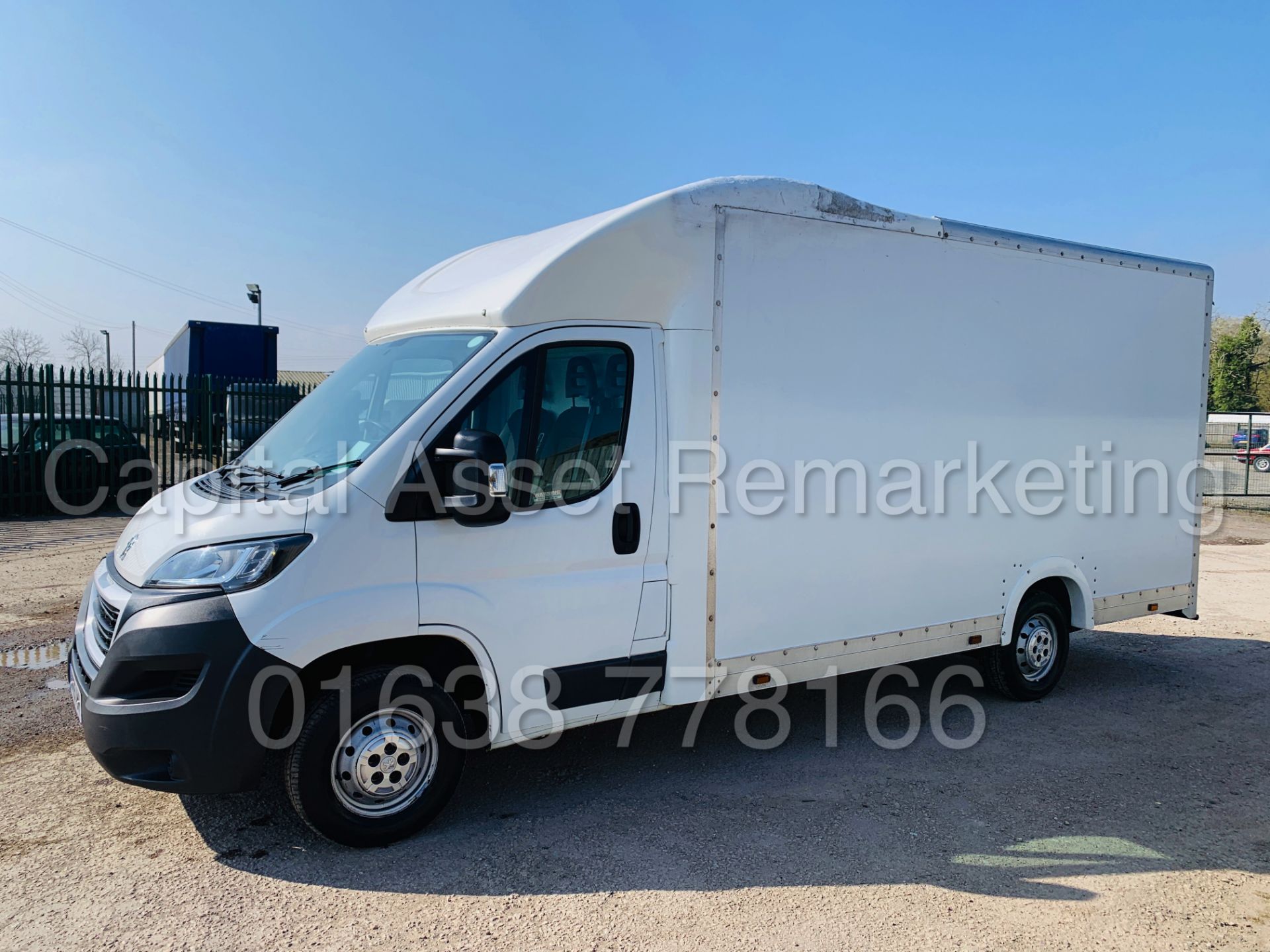 (On Sale) PEUGEOT BOXER *LWB - LO-LOADER / LUTON / BOX VAN* (2016) '2.2 HDI - 6 SPEED' (1 OWNER) - Image 7 of 38