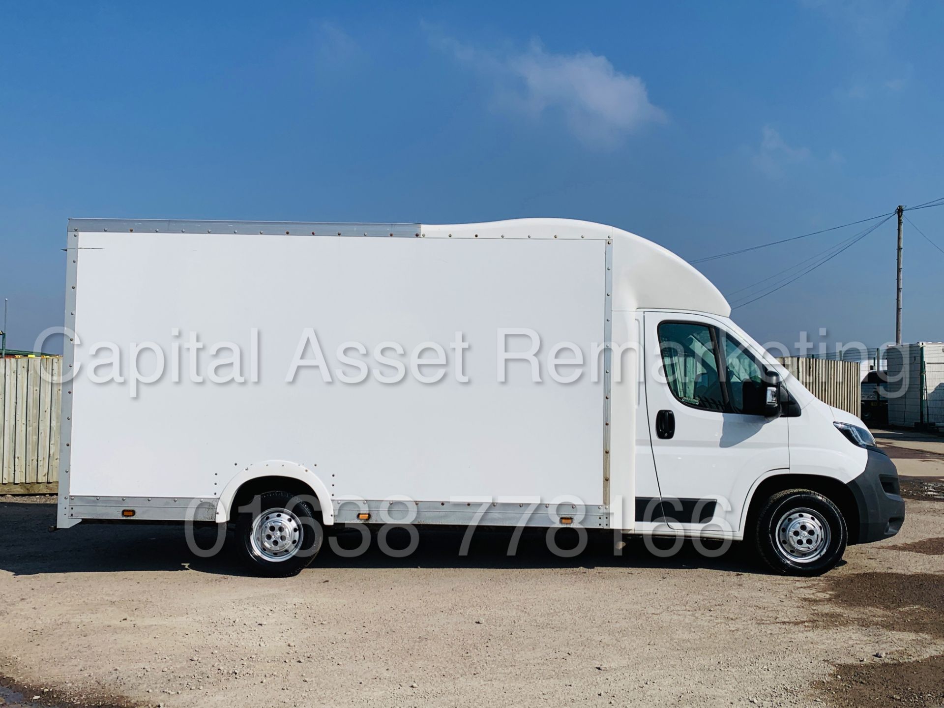 (On Sale) PEUGEOT BOXER *LWB - LO-LOADER / LUTON / BOX VAN* (2016) '2.2 HDI - 6 SPEED' (1 OWNER) - Image 13 of 38