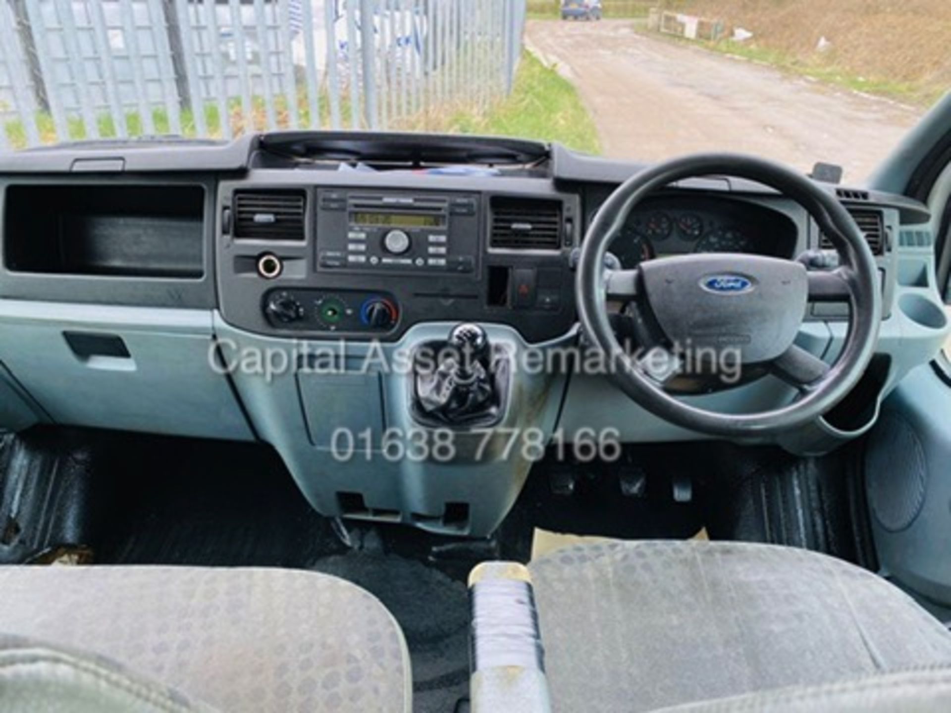 (On Sale) FORD TRANSIT 2.4TDCI T350L (2011) 6 SEATER *MESSING UNIT* 1 OWNER - CLARKS CONVERSION - Image 11 of 25