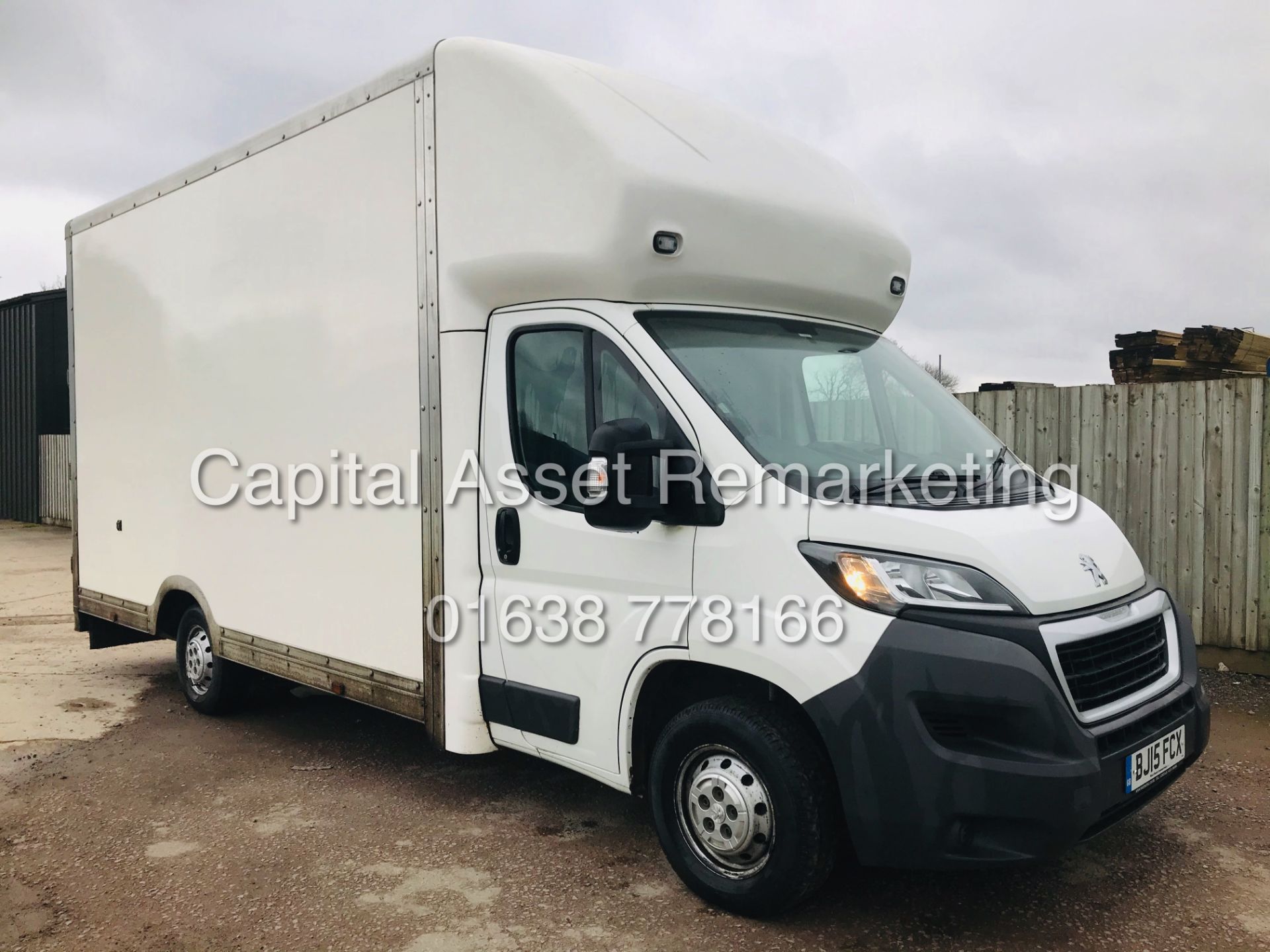 On Sale PEUGEOT BOXER 2.2HDI (130) LONG WHEEL BASE LUTON LOW LOADER" MAXI MOVER - 15 REG - AIR CON - Image 3 of 20