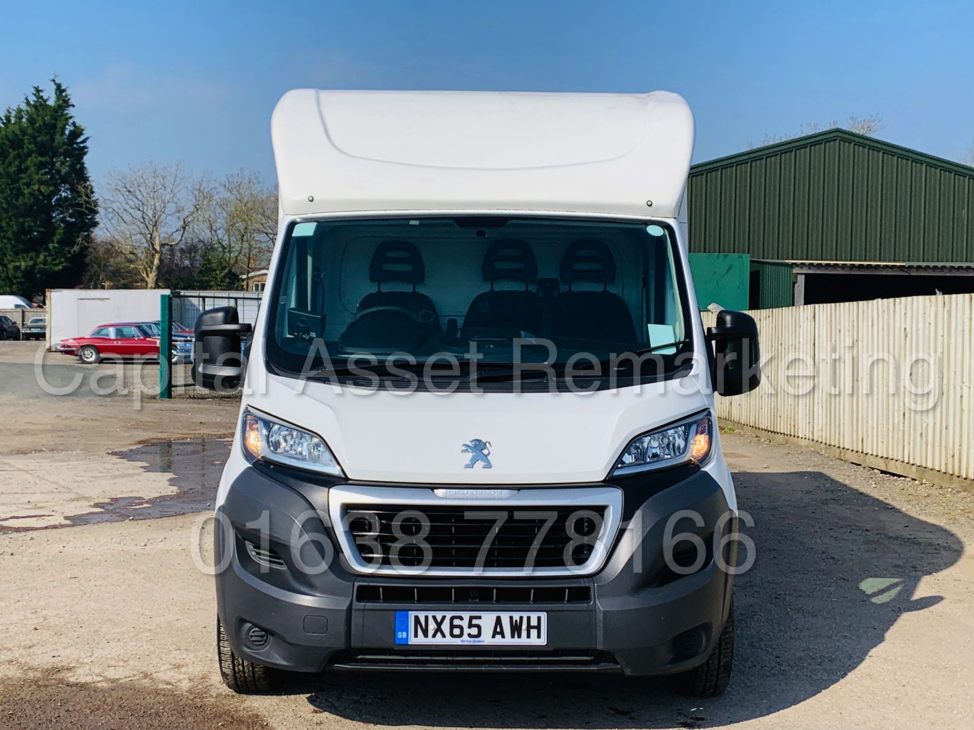 (On Sale) PEUGEOT BOXER *LWB - LO-LOADER / LUTON / BOX VAN* (2016) '2.2 HDI - 6 SPEED' (1 OWNER) - Image 3 of 38