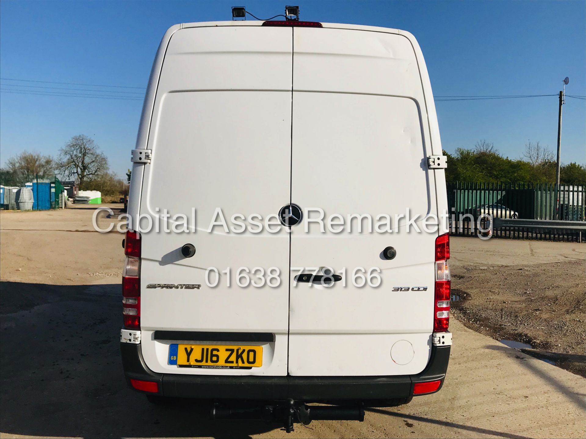 On Sale MERCEDES SPRINTER 313CDI *PREMIUM 2Oth ANNIVERSARY* (16 REG) 1 OWNER FSH *AIR CON & SAT NAV* - Image 12 of 42