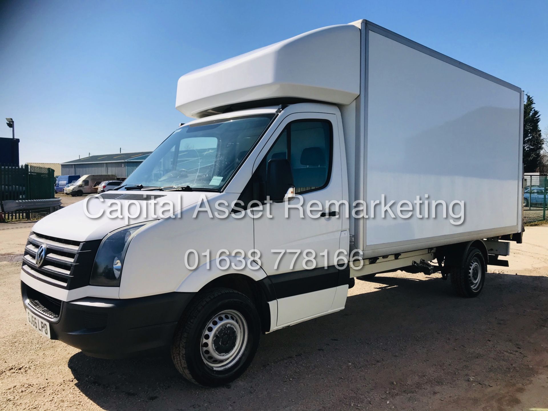 ON SALE VOLKSWAGEN CRAFTER 2.0TDI "136BHP" 14FT LUTON (2017 MODEL) TAIL LIFT (EURO 6) 1 OWNER - Image 7 of 18