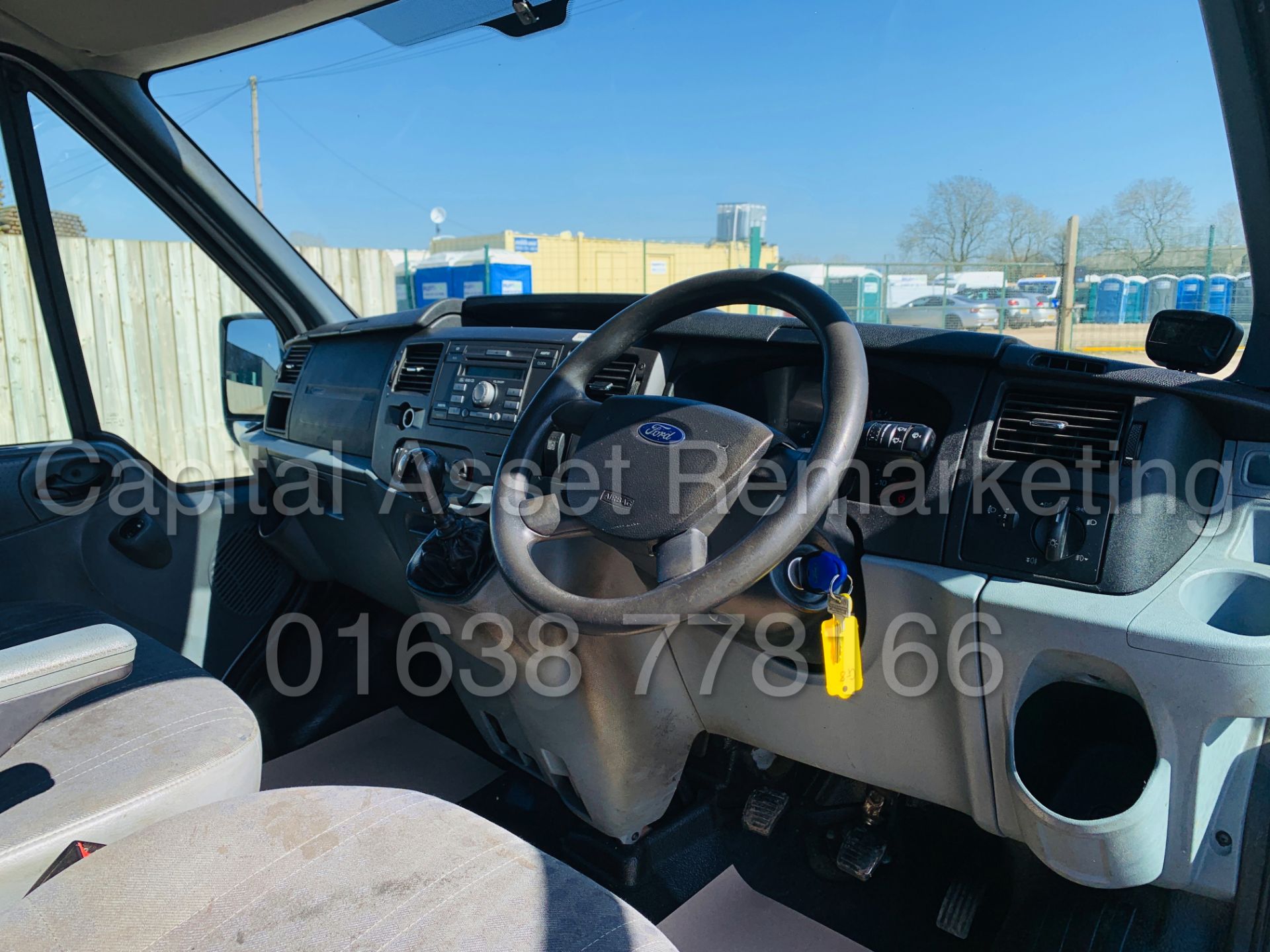 FORD TRANSIT T350 *LWB - 5 SEATER MESSING UNIT* (2012) '2.2 TDCI' *CLARKS CONVERSION* - Image 36 of 47