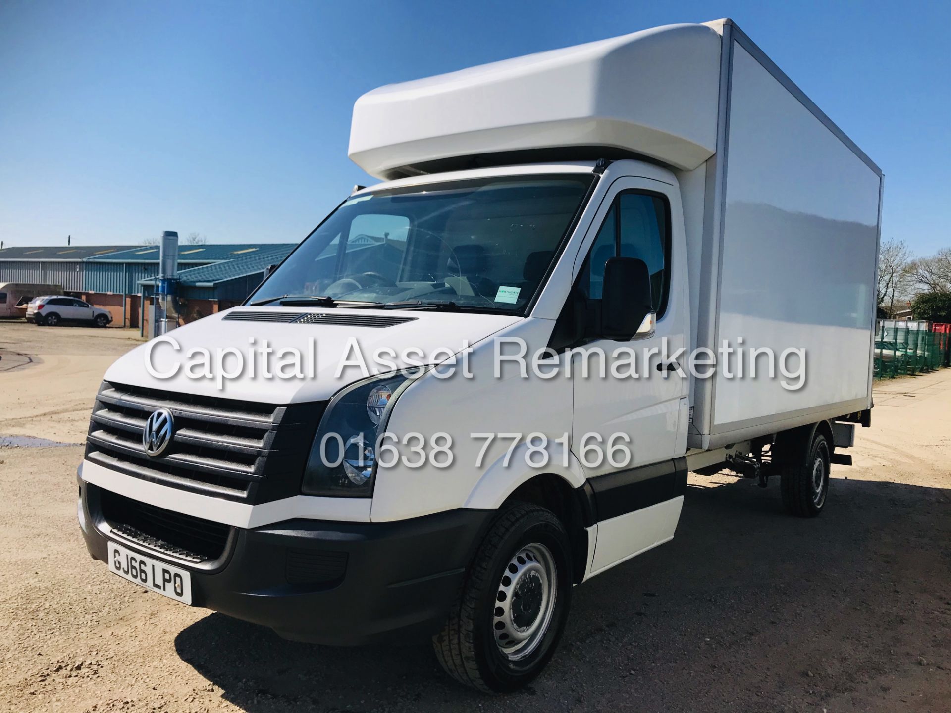 ON SALE VOLKSWAGEN CRAFTER 2.0TDI "136BHP" 14FT LUTON (2017 MODEL) TAIL LIFT (EURO 6) 1 OWNER - Image 5 of 18