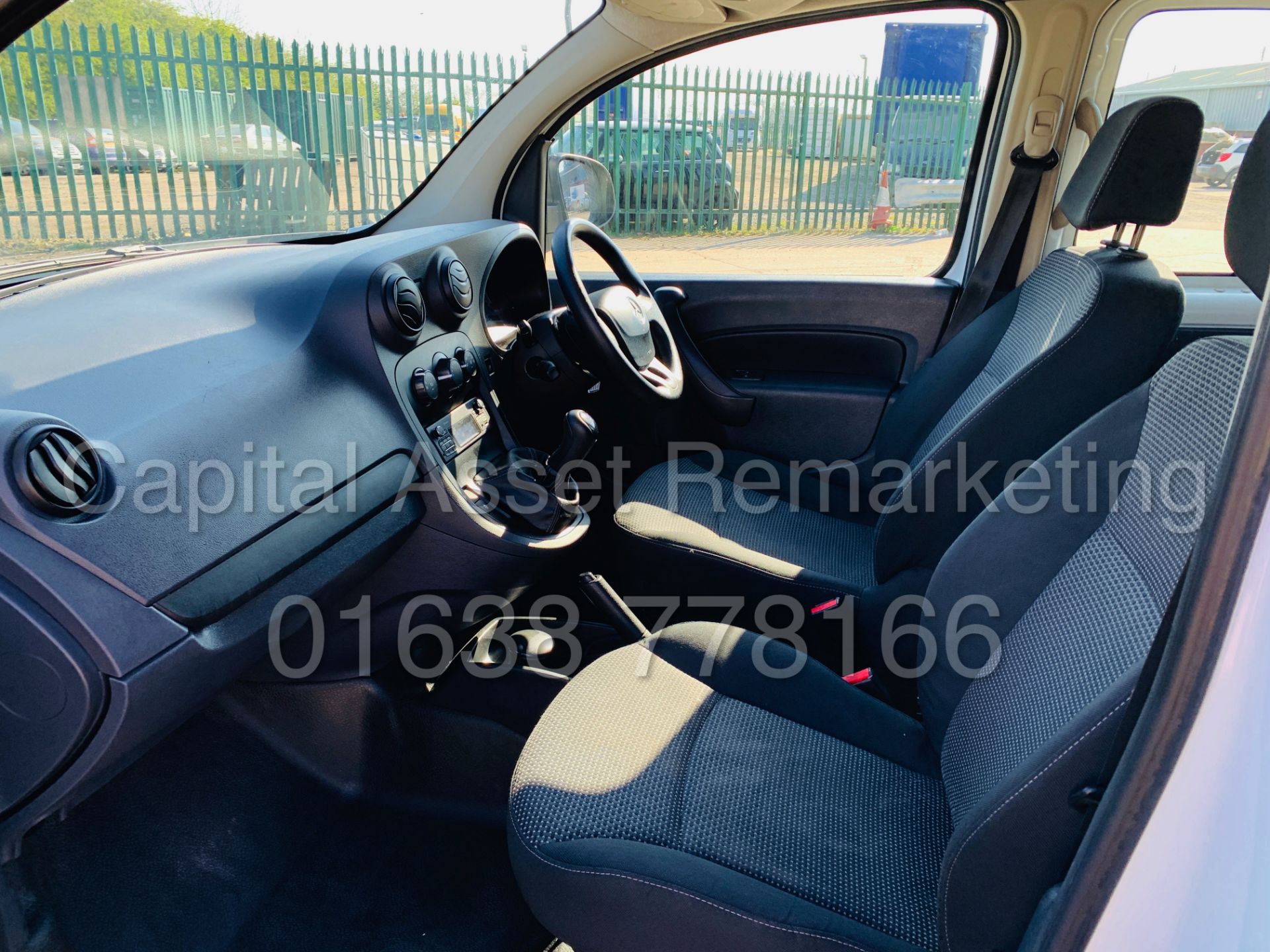 MERCEDES-BENZ CITAN 109 CDI *XLWB- 5 SEATER CREW VAN* (2016) *CRUISE CONTROL* (1 OWNER-FULL HISTORY) - Image 20 of 41