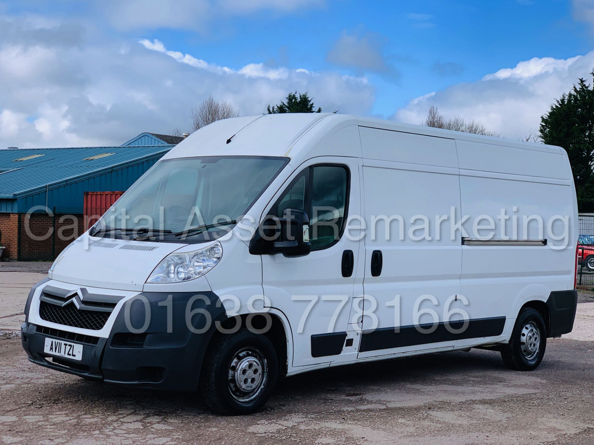 (On Sale) CITROEN RELAY *LWB HI-ROOF* (2011) '2.2 HDI - 120 BHP - 6 SPEED' **LOW MILEAGE** (3500 KG) - Bild 6 aus 36