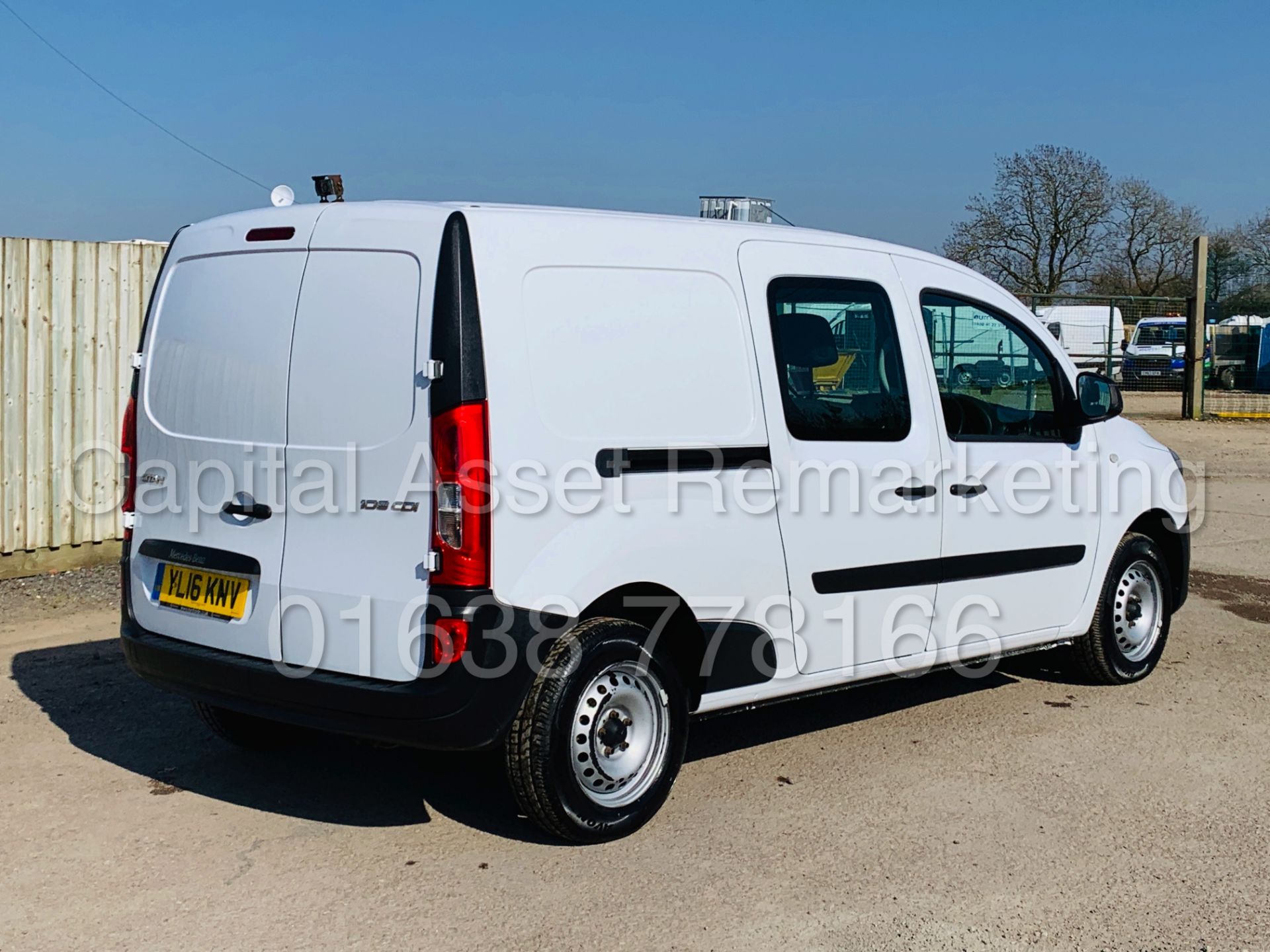 MERCEDES-BENZ CITAN 109 CDI *XLWB- 5 SEATER CREW VAN* (2016) *CRUISE CONTROL* (1 OWNER-FULL HISTORY) - Image 12 of 41