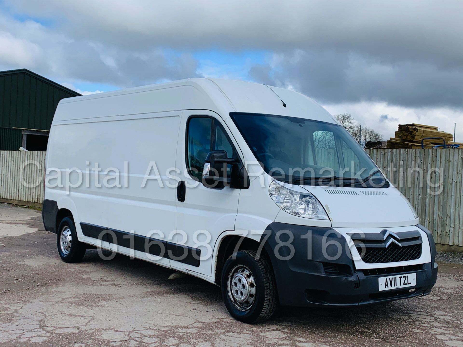 (On Sale) CITROEN RELAY *LWB HI-ROOF* (2011) '2.2 HDI - 120 BHP - 6 SPEED' **LOW MILEAGE** (3500 KG) - Bild 3 aus 36