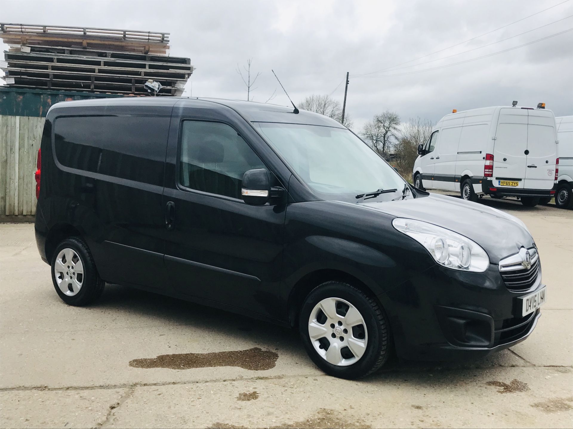 On Sale VAUXHALL COMBO 2000 CDTI "SPORTIVE" 1 OWNER FSH (15 REG) VERY RARE -AC - ELEC PACK -SLD - Image 10 of 27