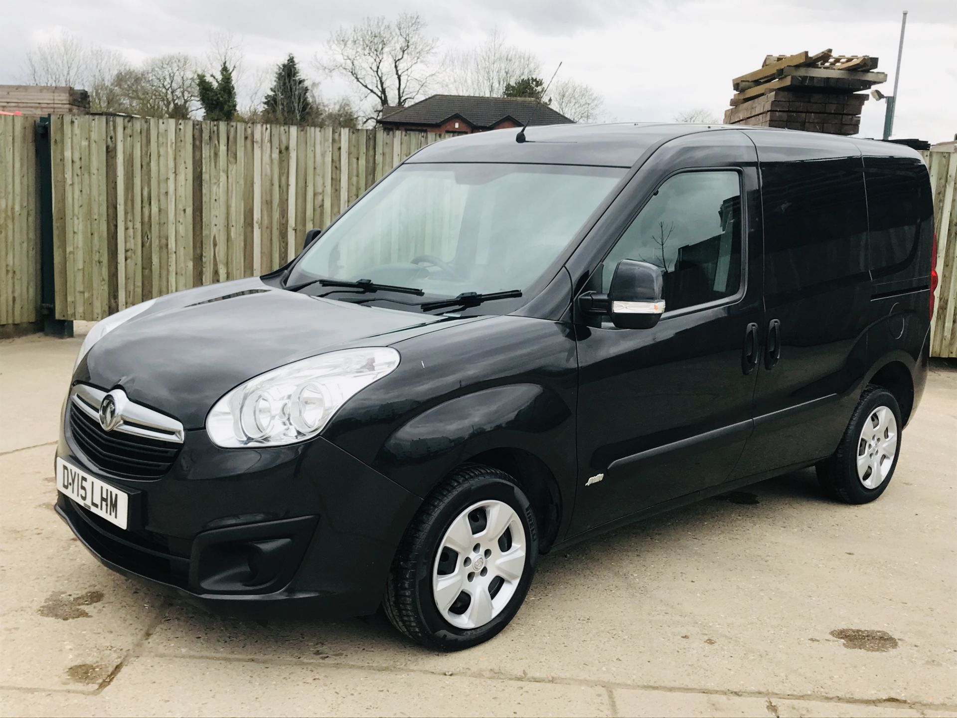 On Sale VAUXHALL COMBO 2000 CDTI "SPORTIVE" 1 OWNER FSH (15 REG) VERY RARE -AC - ELEC PACK -SLD - Bild 3 aus 27