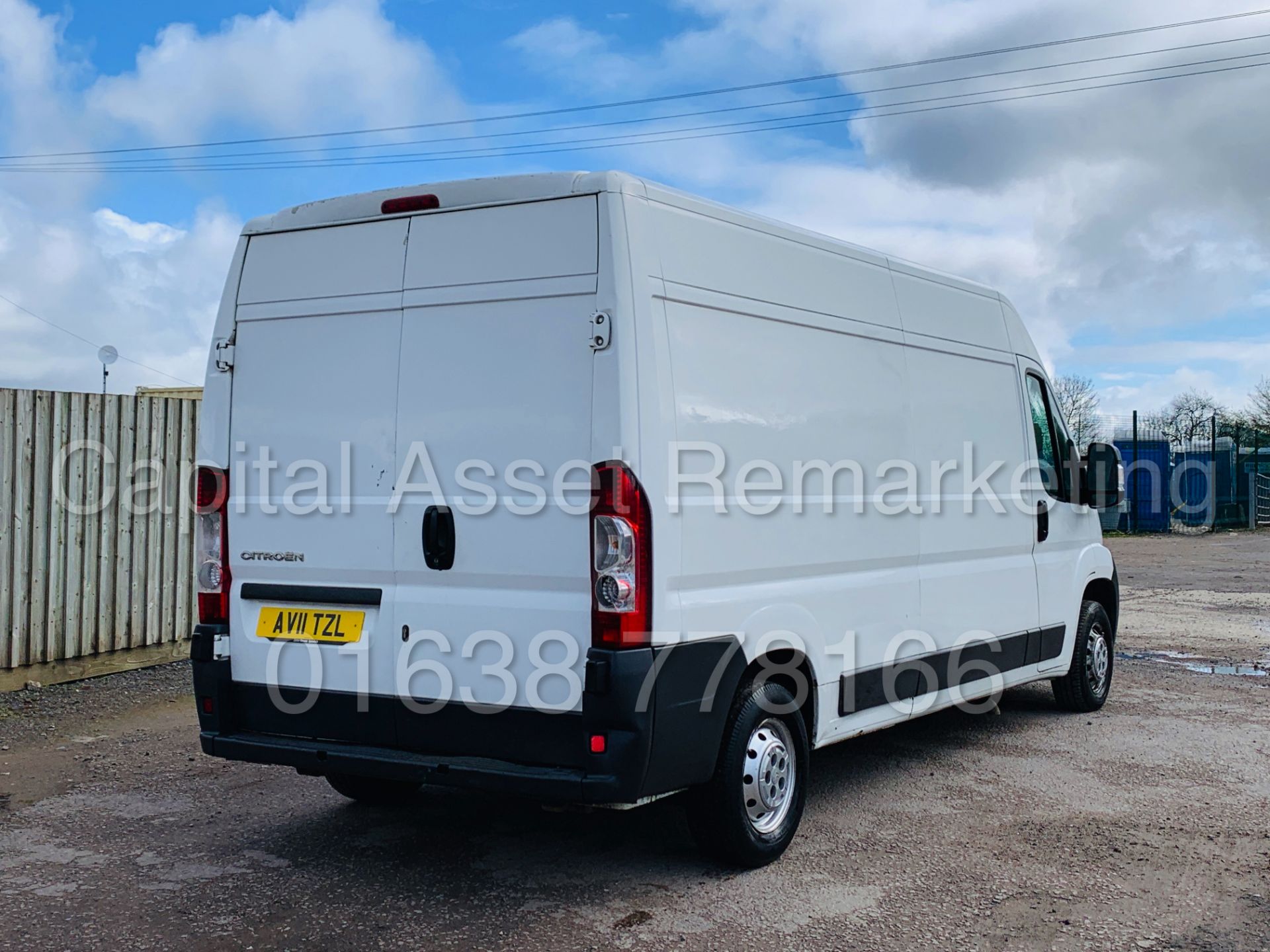 (On Sale) CITROEN RELAY *LWB HI-ROOF* (2011) '2.2 HDI - 120 BHP - 6 SPEED' **LOW MILEAGE** (3500 KG) - Bild 11 aus 36