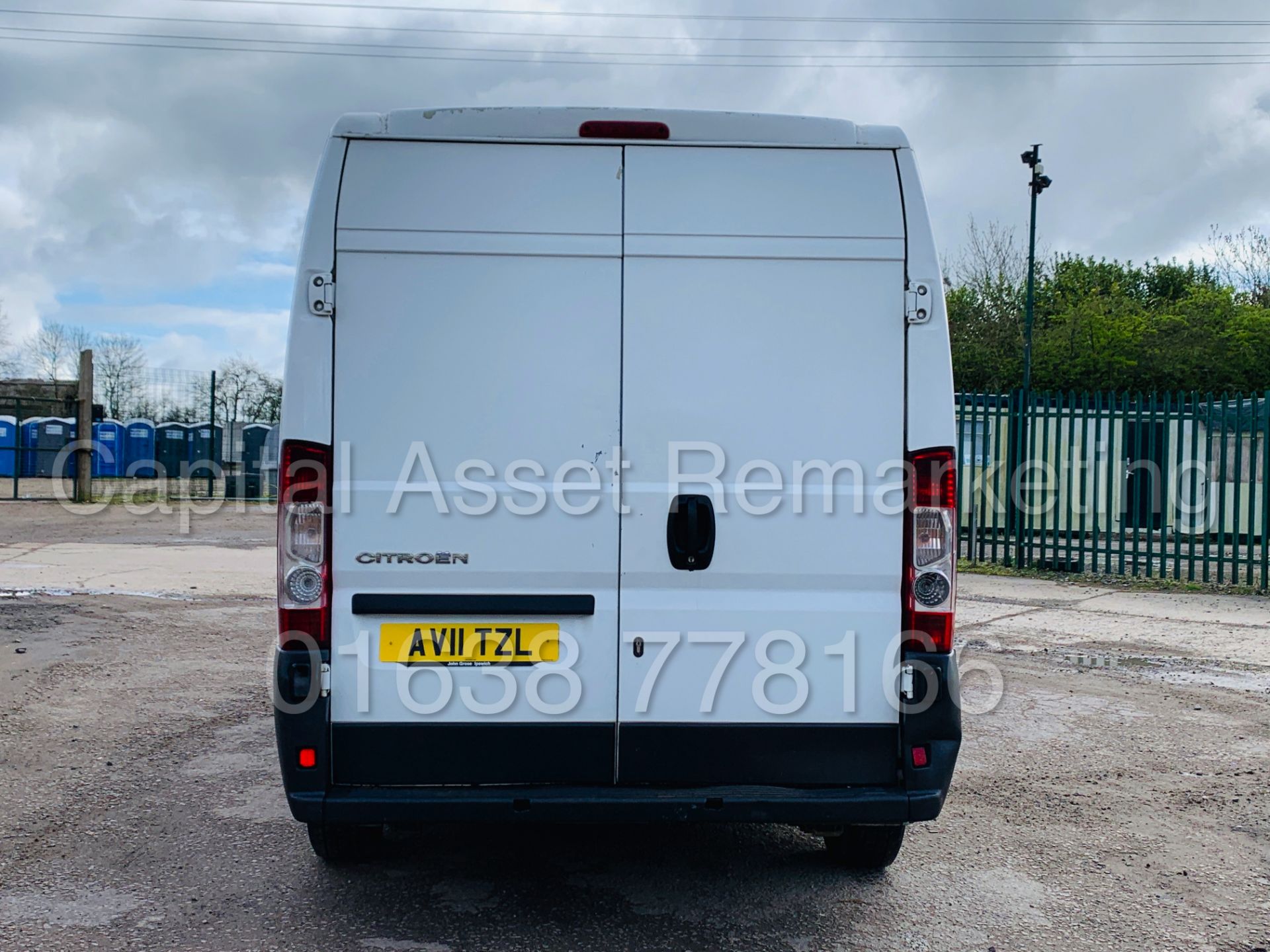 (On Sale) CITROEN RELAY *LWB HI-ROOF* (2011) '2.2 HDI - 120 BHP - 6 SPEED' **LOW MILEAGE** (3500 KG) - Bild 10 aus 36