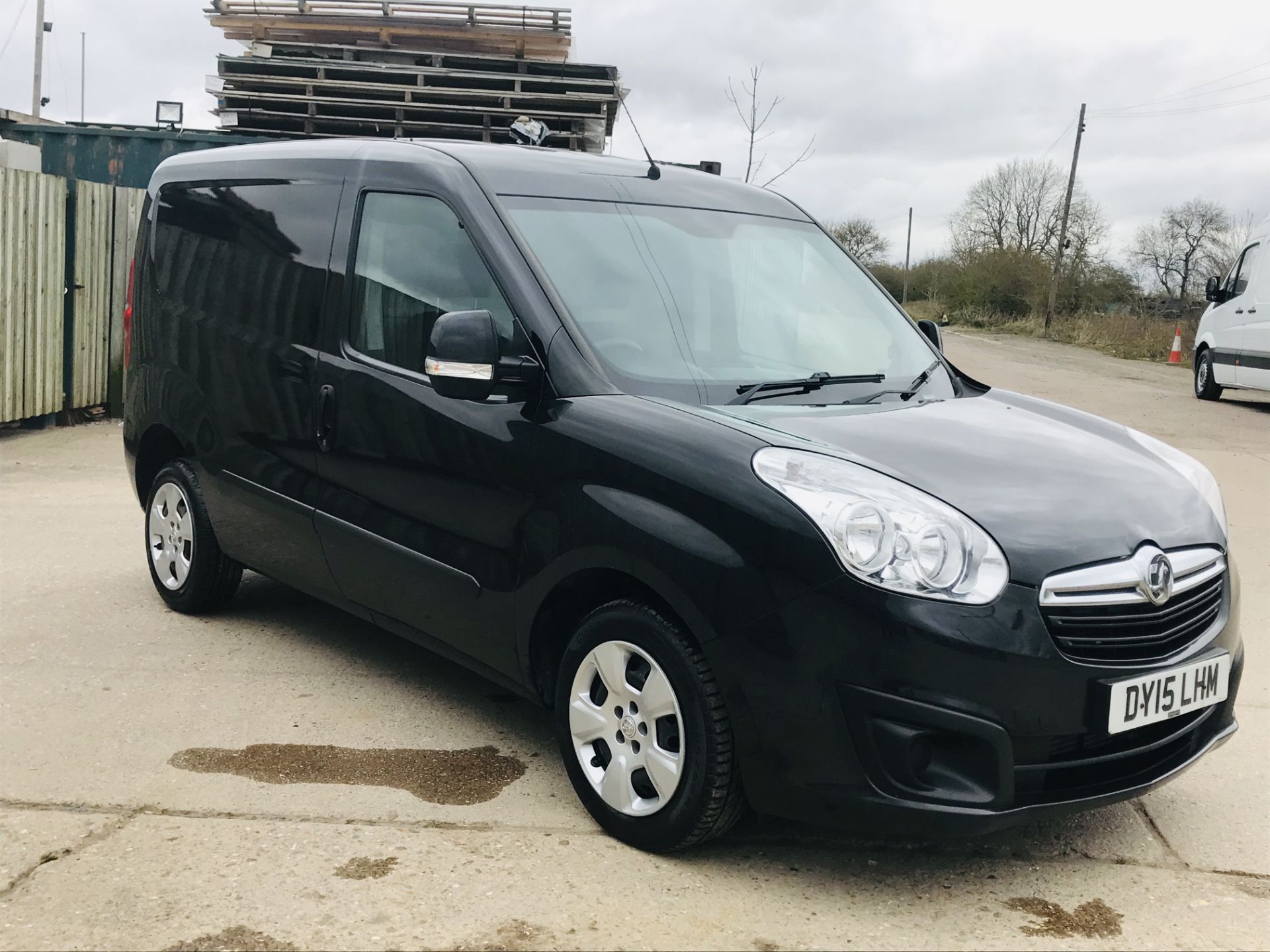 On Sale VAUXHALL COMBO 2000 CDTI "SPORTIVE" 1 OWNER FSH (15 REG) VERY RARE -AC - ELEC PACK -SLD - Bild 9 aus 27