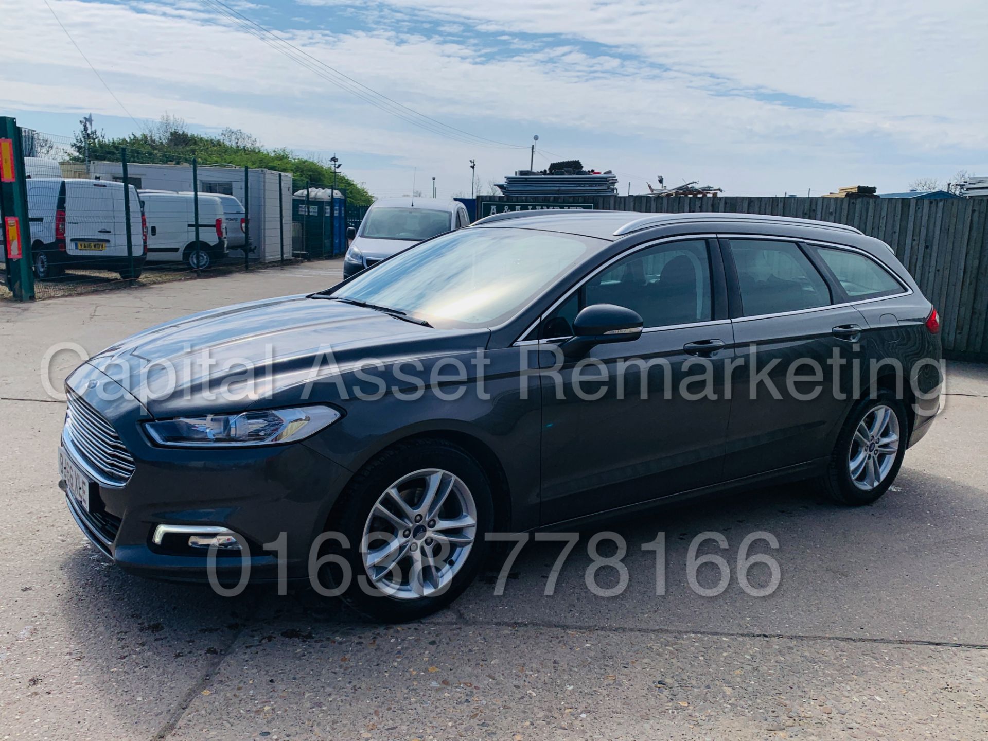 FORD MONDEO *ZETEC EDITION* 5 DOOR ESTATE (2017 - EURO 6 MODEL) '2.0 TDCI - 150 BHP- AUTO' (1 OWNER) - Image 8 of 42