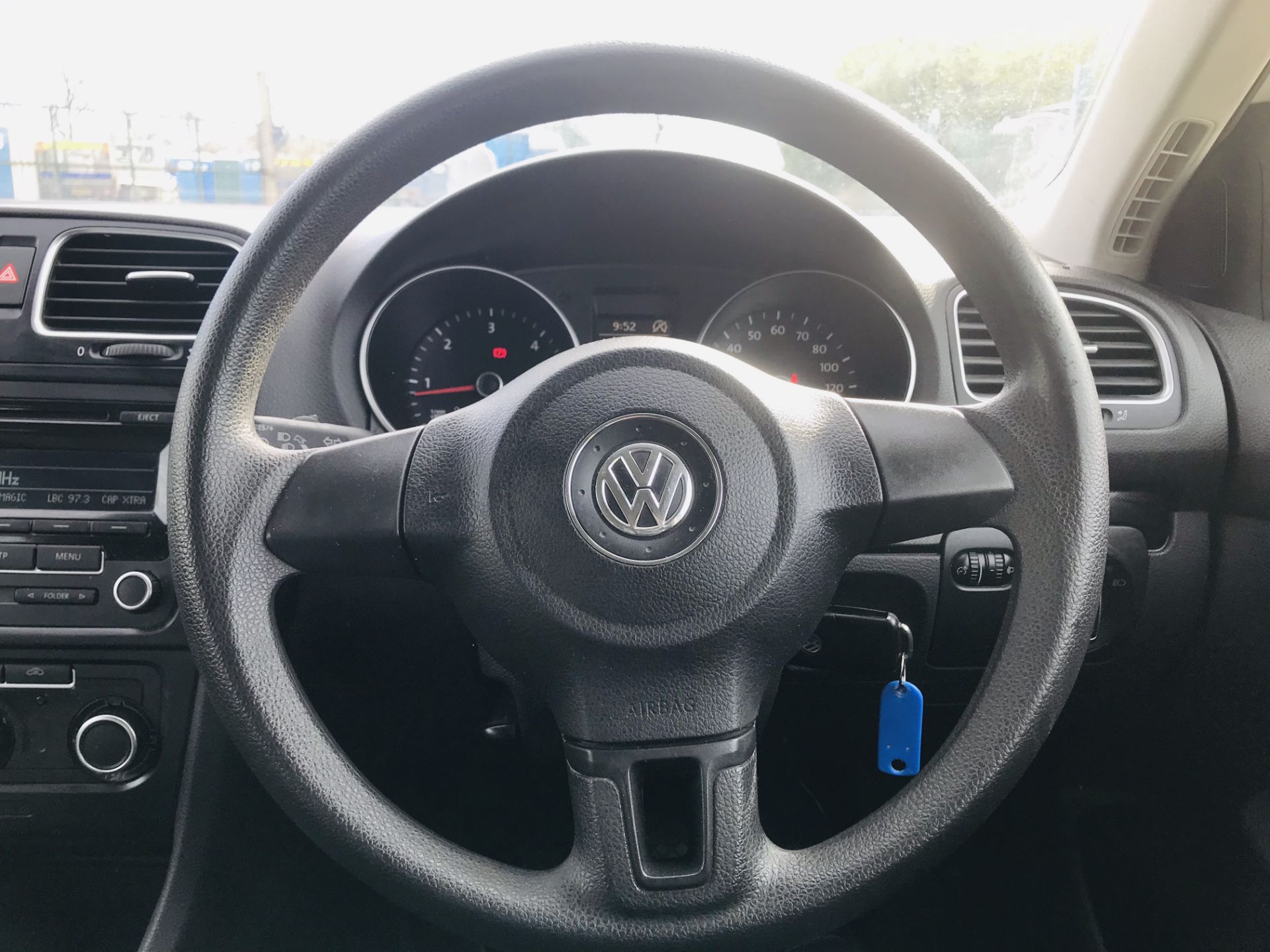 On Sale VOLKSWAGEN GOLF TDI "BLUEMOTION" ESTATE (12 REG - NEW SHAPE) 1 OWNER - FSH - AIR CON - Image 36 of 38