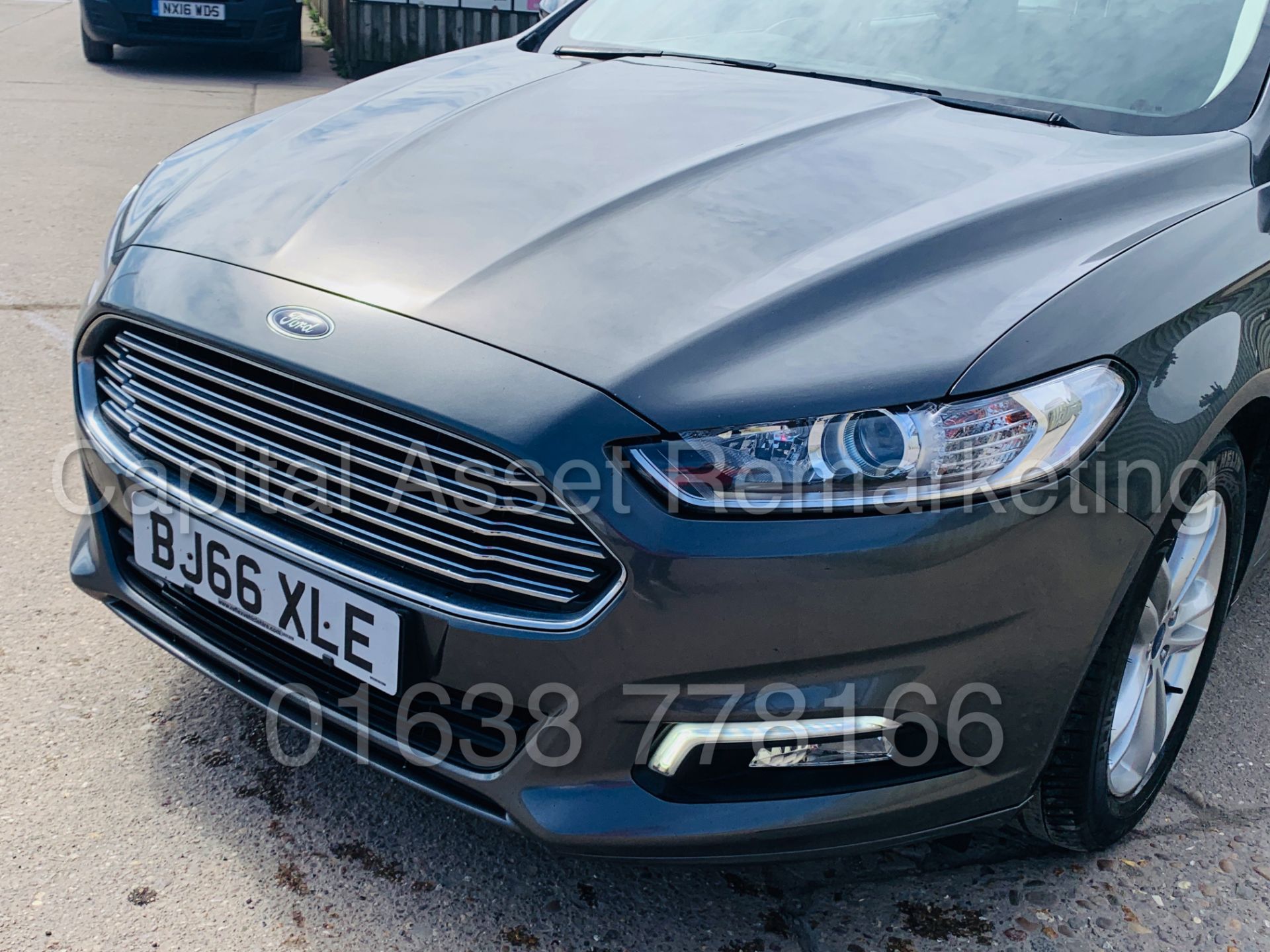 FORD MONDEO *ZETEC EDITION* 5 DOOR ESTATE (2017 - EURO 6 MODEL) '2.0 TDCI - 150 BHP- AUTO' (1 OWNER) - Image 16 of 42