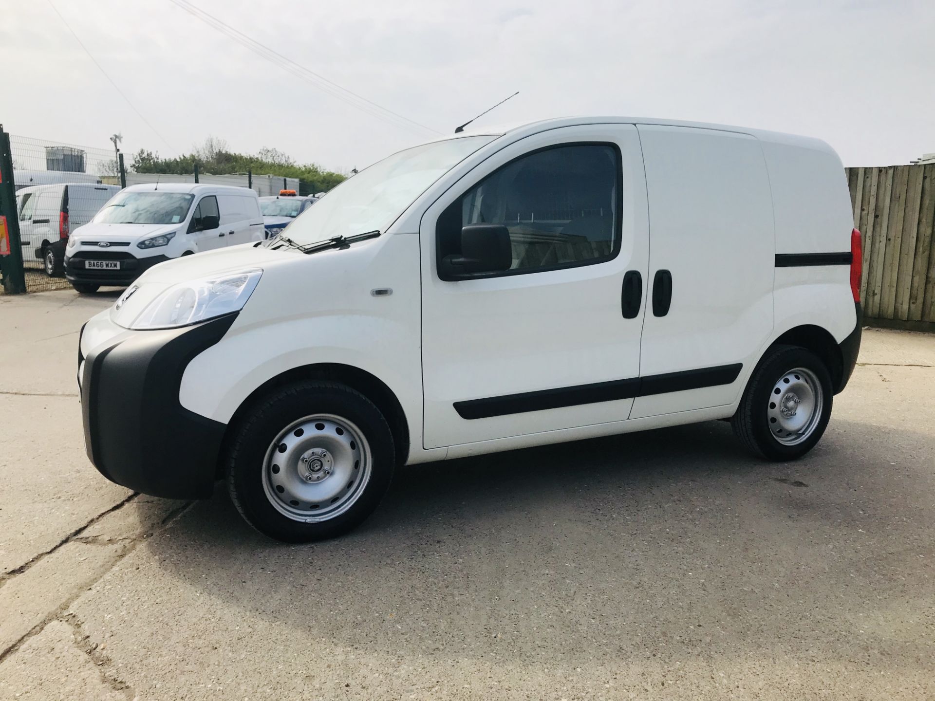 ON SALE PEUGEOT BIPPER 1.3"HDI" PROFESSIONAL (2017 MODEL) 1 OWNER FSH *AIR CON* EURO 6 - SLD - Image 7 of 31