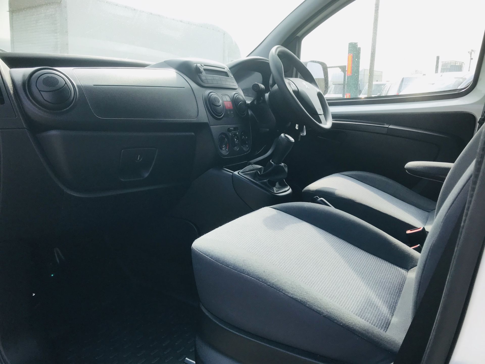 ON SALE PEUGEOT BIPPER 1.3"HDI" PROFESSIONAL (2017 MODEL) 1 OWNER FSH *AIR CON* EURO 6 - SLD - Image 25 of 31