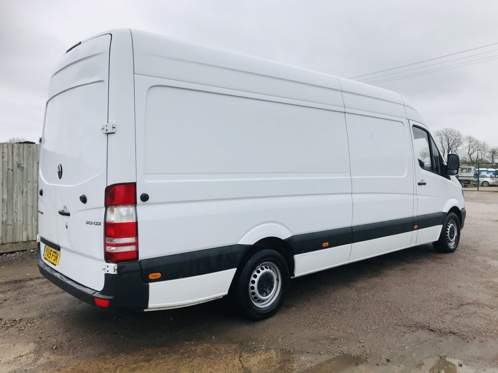 ON SALE MERCEDES SPRINTER 313CDI "130BHP - 6 SPEED" 4.2MTR LWB / HI TOP (15 REG) 1 OWNER FSH - Image 10 of 20