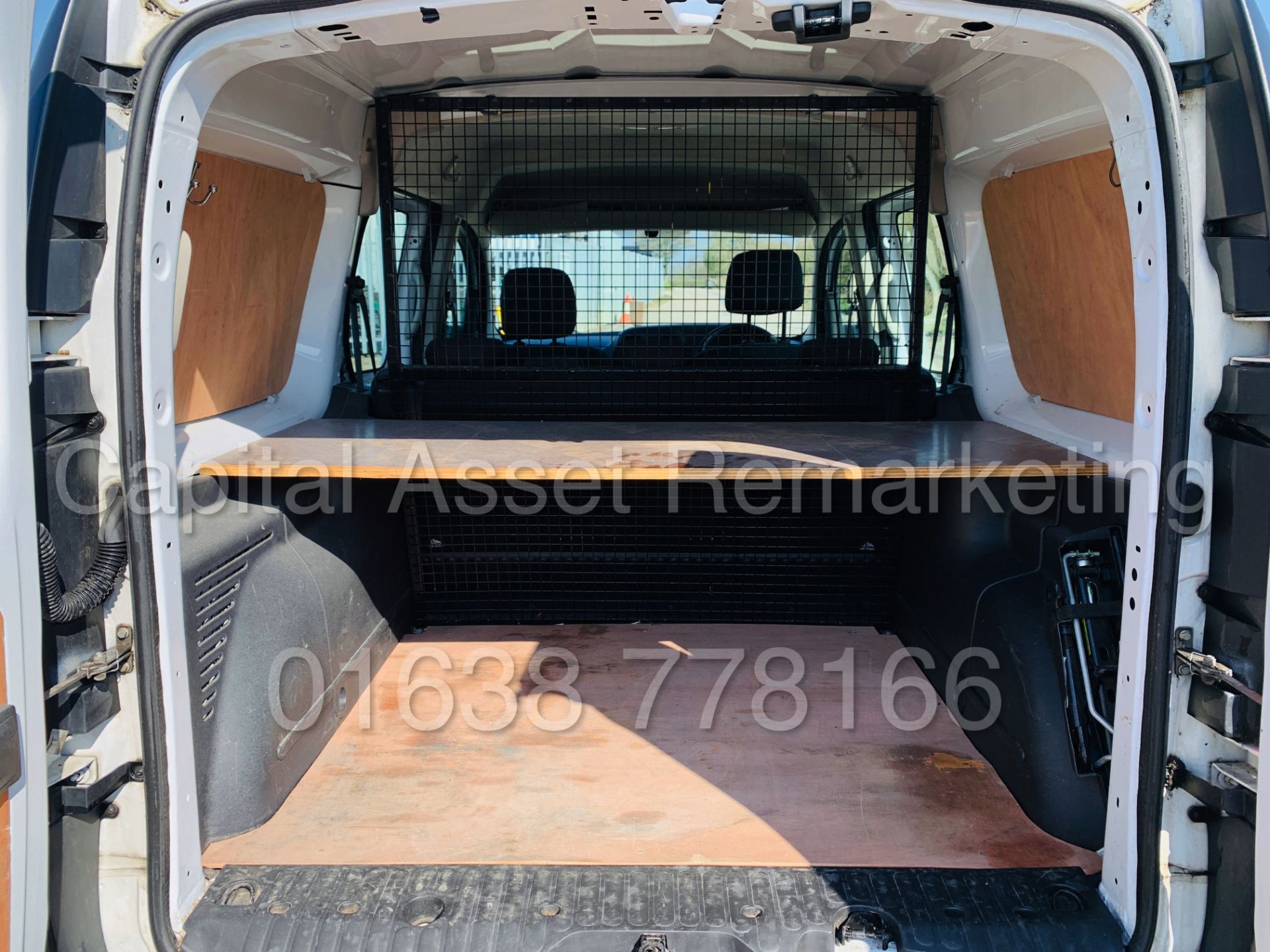 MERCEDES-BENZ CITAN 109 CDI *XLWB- 5 SEATER CREW VAN* (2016) *CRUISE CONTROL* (1 OWNER-FULL HISTORY) - Image 27 of 43