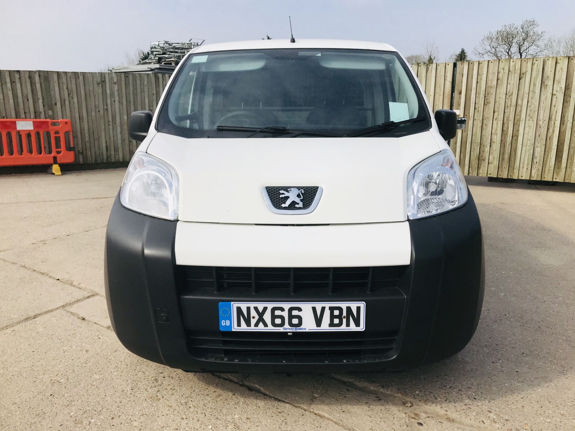 ON SALE PEUGEOT BIPPER 1.3"HDI" PROFESSIONAL (2017 MODEL) 1 OWNER FSH *AIR CON* EURO 6 - SLD - Image 4 of 31