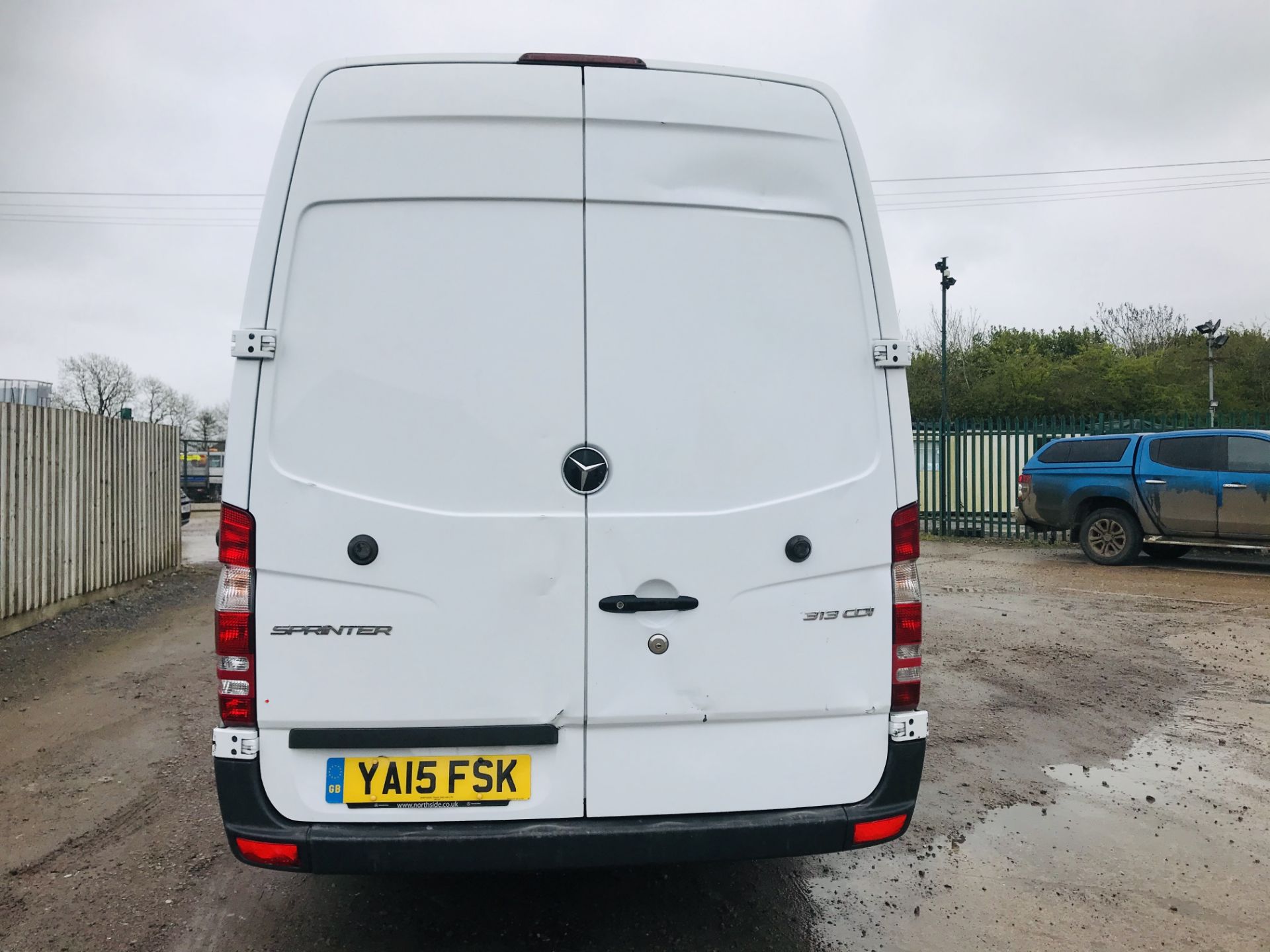 ON SALE MERCEDES SPRINTER 313CDI "130BHP - 6 SPEED" 4.2MTR LWB / HI TOP (15 REG) 1 OWNER FSH - Image 9 of 20