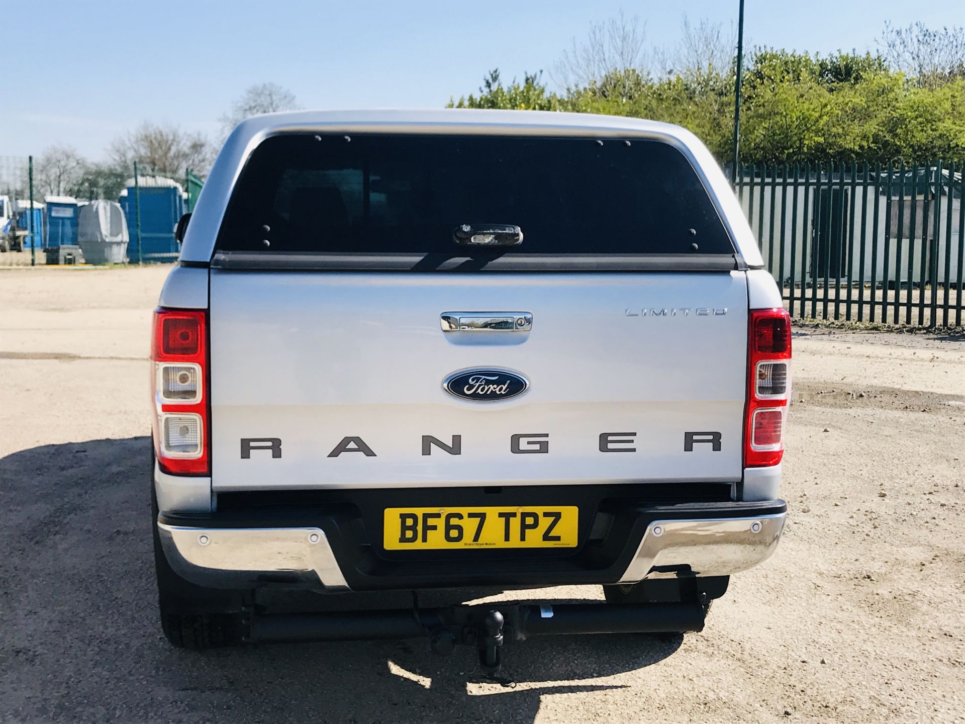 On Sale FORD RANGER "LIMITED" TDCI "AUTO" DOUBLE/CAB 4X4 - (2018 MODEL) 1 OWNER - HUGE SPEC - LOOK - Image 11 of 38
