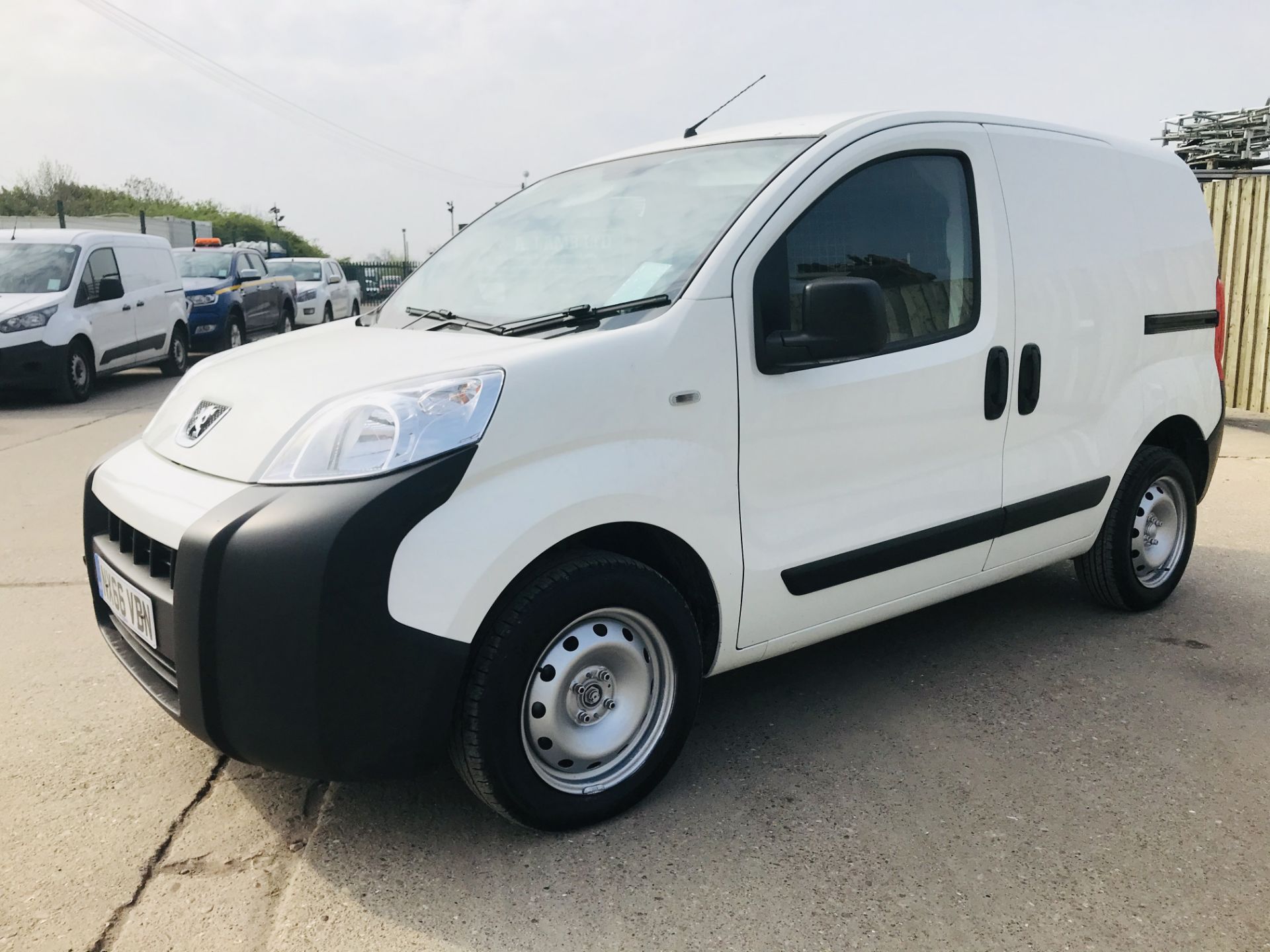 ON SALE PEUGEOT BIPPER 1.3"HDI" PROFESSIONAL (2017 MODEL) 1 OWNER FSH *AIR CON* EURO 6 - SLD - Image 6 of 31