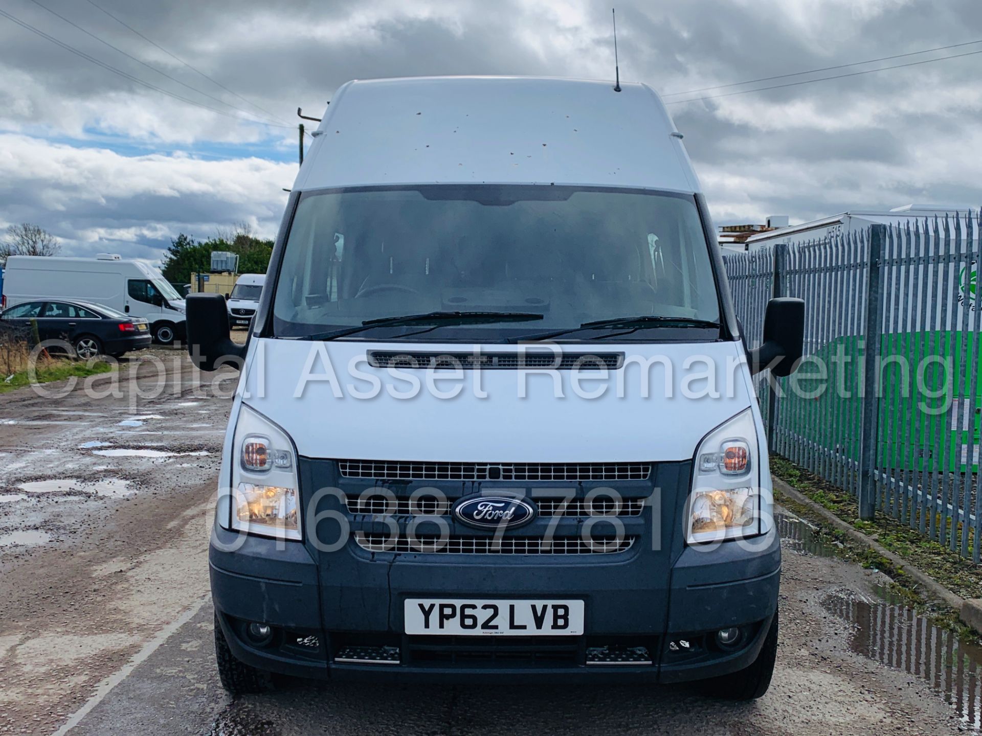 FORD TRANSIT T350 *LWB - 6 SEATER MESSING UNIT* (2013 MODEL) '2.2 TDCI' *CLARKS CONVERSION* - Image 4 of 43