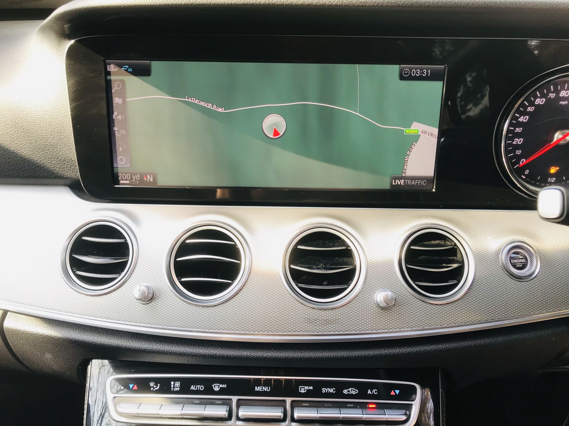 On Sale MERCEDES E220d "SPECIAL EQUIPMENT" 9G TRONIC (2019 MODEL) 1 OWNER - SAT NAV - LEATHER - WOW! - Image 23 of 26