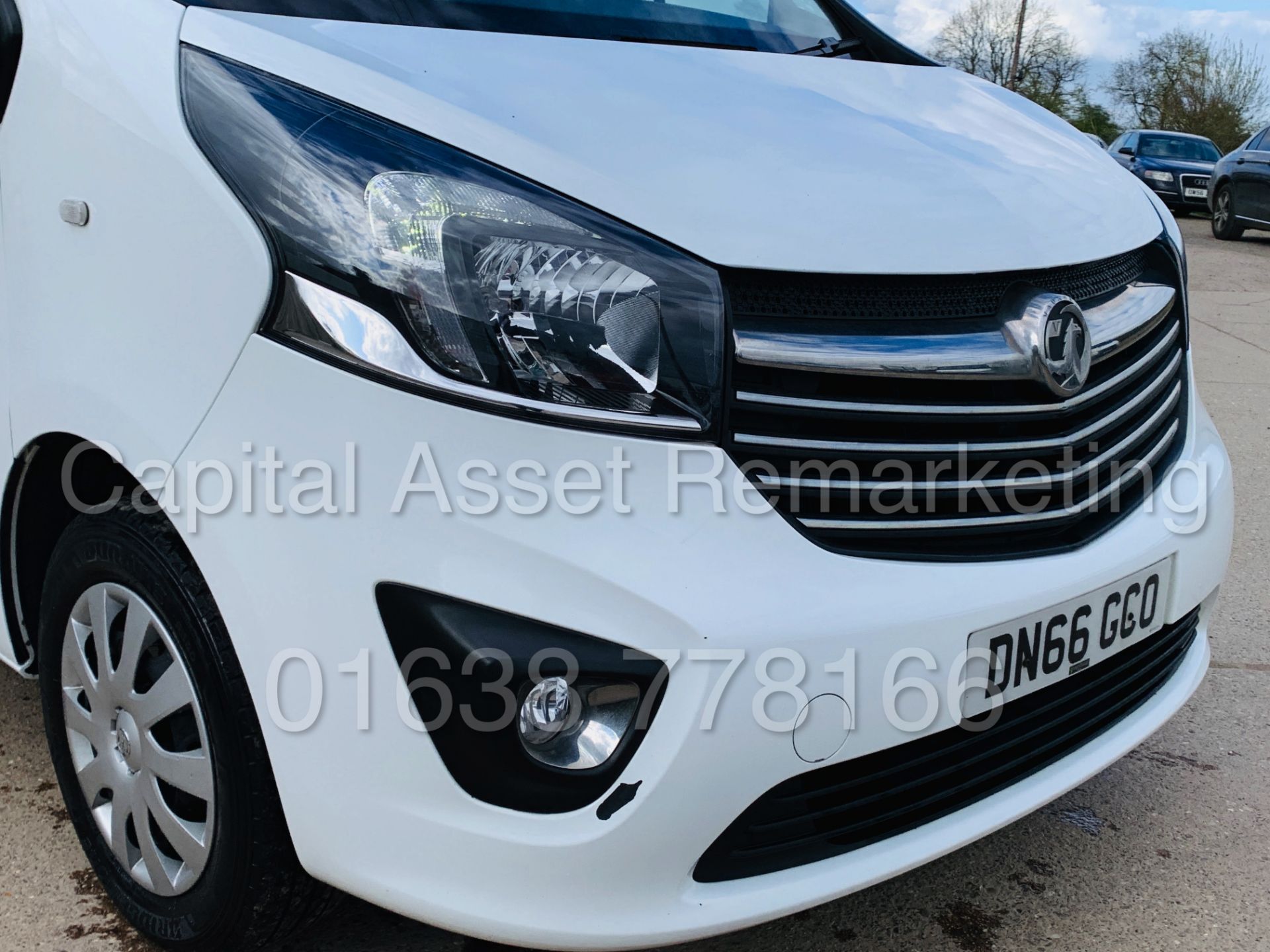 On Sale VAUXHALL VIVARO *SPORTIVE* SWB - PANEL VAN (2017 - EURO 6 MODEL) '1.6 CDTI -' (1 OWNER) - Image 15 of 41