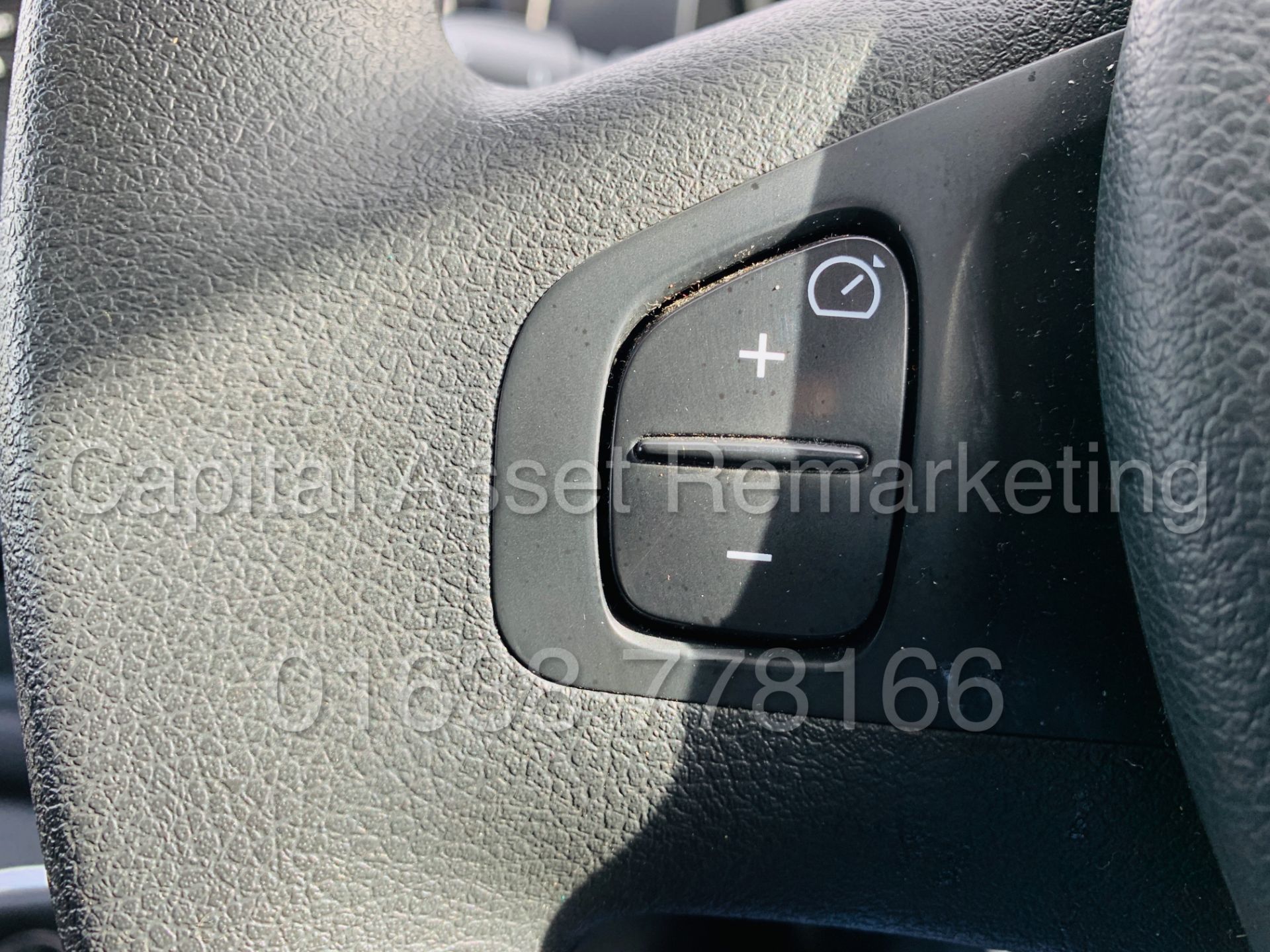 On Sale VAUXHALL VIVARO *SPORTIVE* SWB - PANEL VAN (2017 - EURO 6 MODEL) '1.6 CDTI -' (1 OWNER) - Image 37 of 41