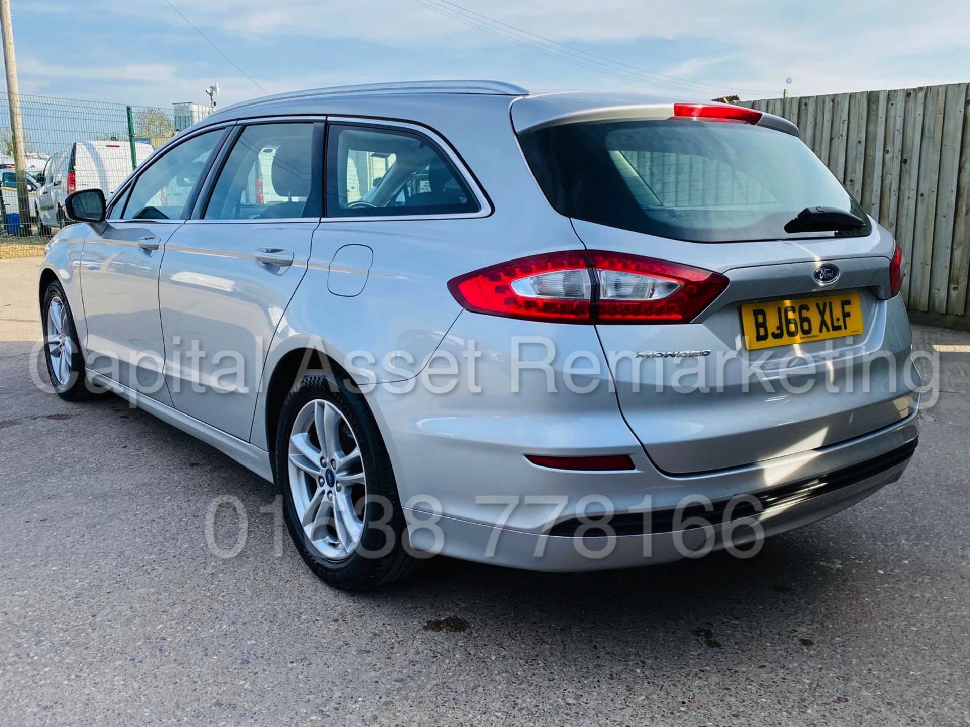 FORD MONDEO *ZETEC EDITION* 5 DOOR ESTATE (2017 - EURO 6 MODEL) '2.0 TDCI - 150 BHP- AUTO' (1 OWNER) - Image 5 of 41