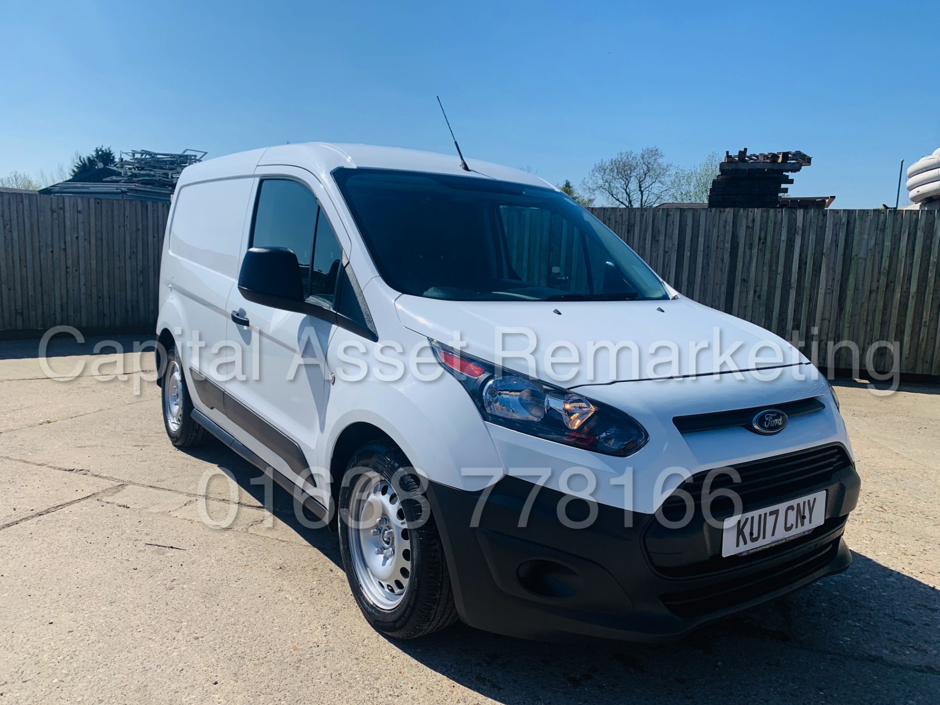 (On Sale) FORD TRANSIT CONNECT *SWB* (2017 - EURO 6) '1.5 TDCI - 6 SPEED' (1 OWNER - FULL HISTORY) - Image 13 of 38