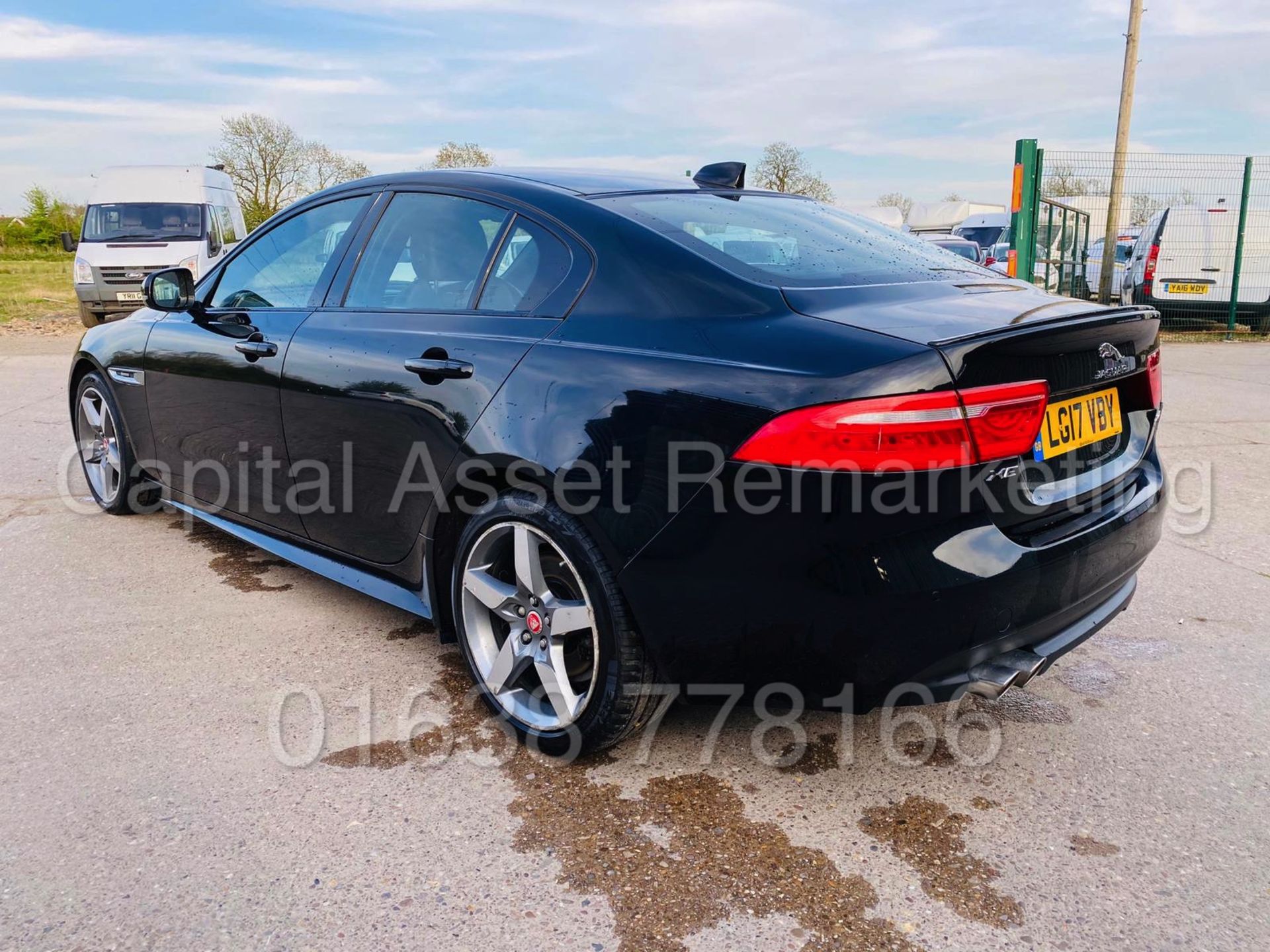 (On Sale) JAGUAR XE *R-SPORT* SALOON 2.0D 180 BHP (2017- EURO 6) 1 OWNER - FULL SERVICE HISTORY - Image 10 of 46