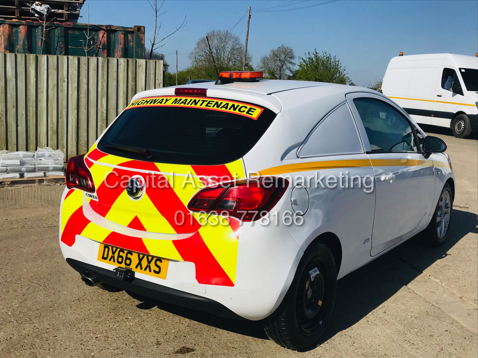 VAUXHALL CORSA 1.3CDTI "SPORTIVE" VAN (2017 MODEL) 1 OWNER FSH - LOW MILES - AIR CON -ALLOYS -EURO 6 - Image 12 of 33