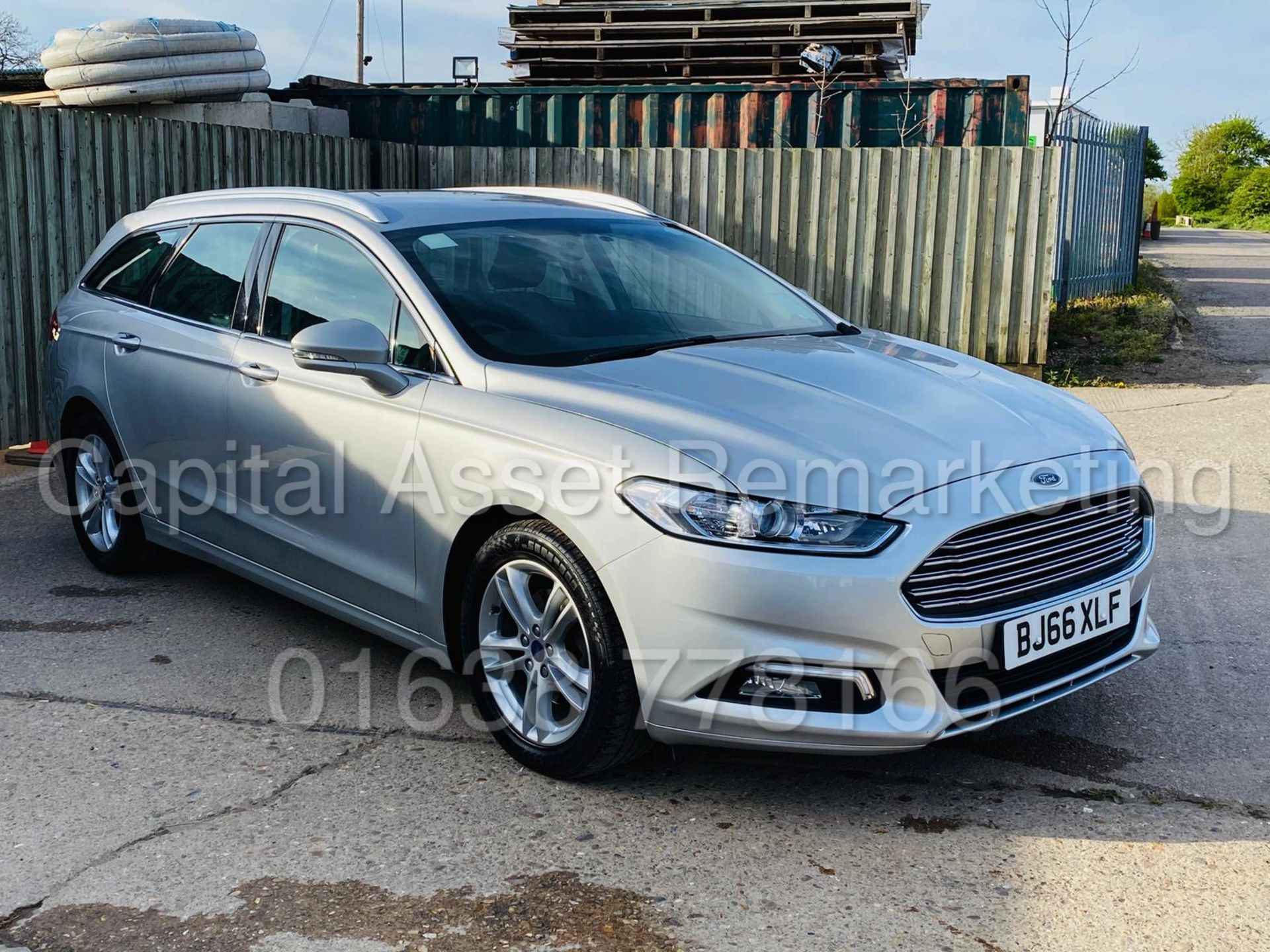 FORD MONDEO *ZETEC EDITION* 5 DOOR ESTATE (2017 - EURO 6 MODEL) '2.0 TDCI - 150 BHP- AUTO' (1 OWNER) - Image 9 of 41