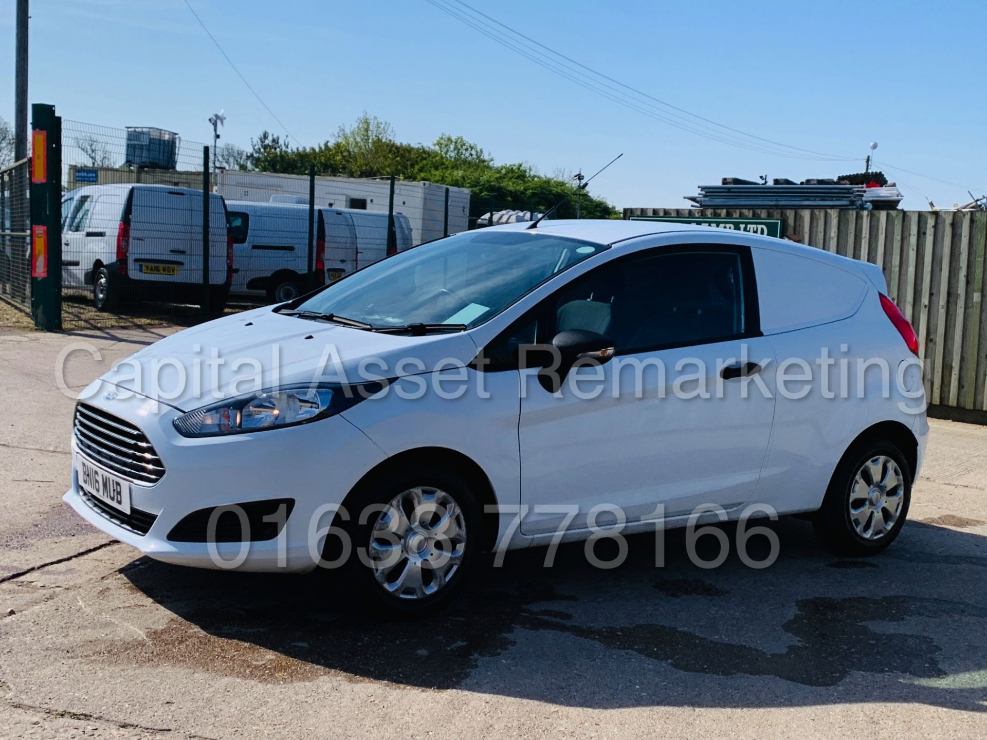 (On Sale) FORD FIESTA *LCV - PANEL VAN* (2016 - NEW MODEL) '1.5 TDCI’ (1 OWNER - FULL HISTORY) - Image 7 of 38