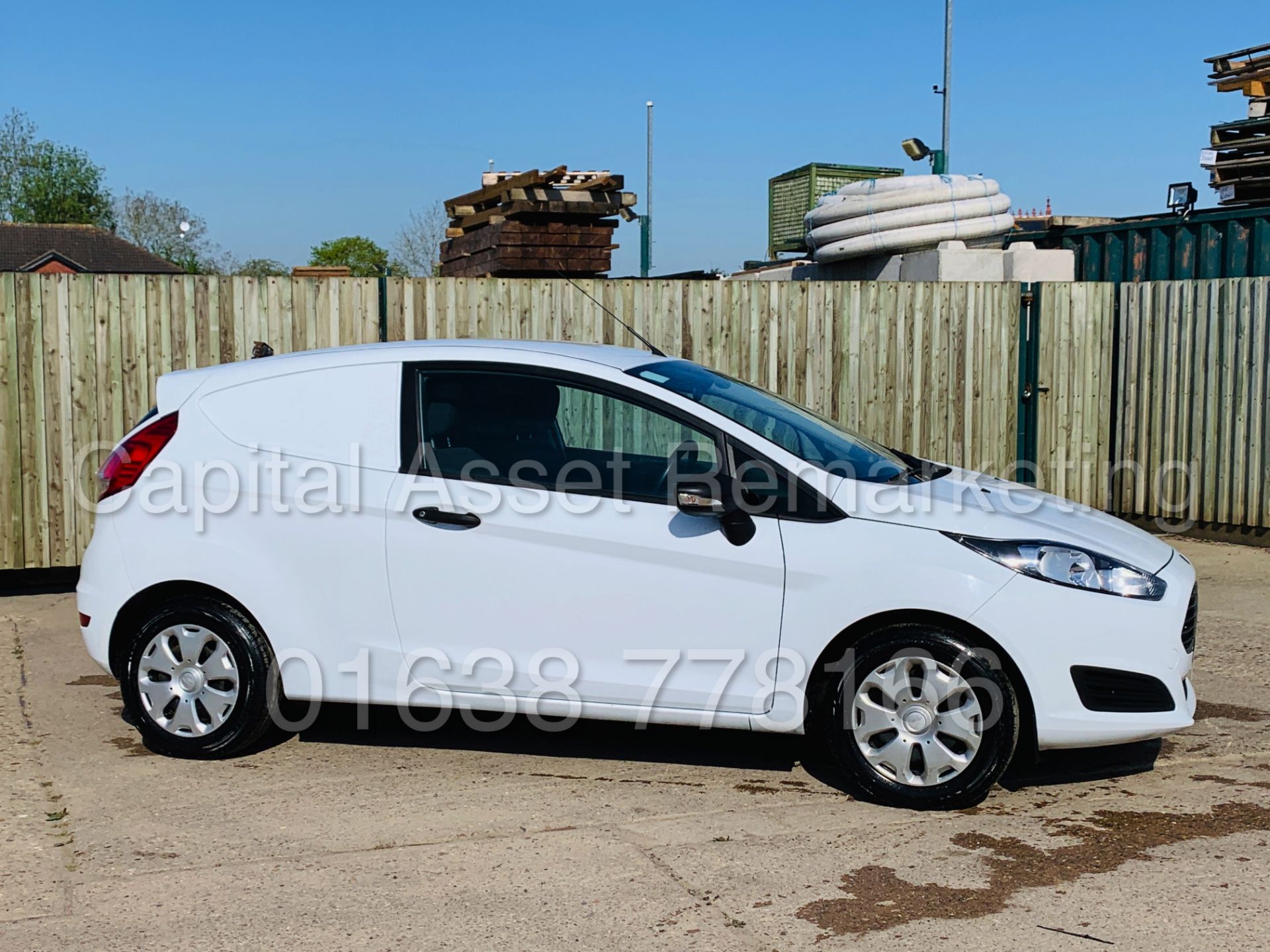 (On Sale) FORD FIESTA *LCV - PANEL VAN* (2016 - NEW MODEL) '1.5 TDCI’ (1 OWNER - FULL HISTORY) - Image 14 of 38