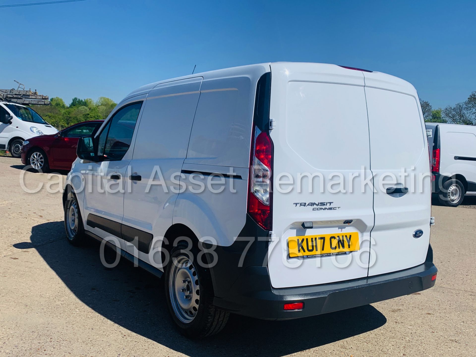 (On Sale) FORD TRANSIT CONNECT *SWB* (2017 - EURO 6) '1.5 TDCI - 6 SPEED' (1 OWNER - FULL HISTORY) - Image 6 of 38