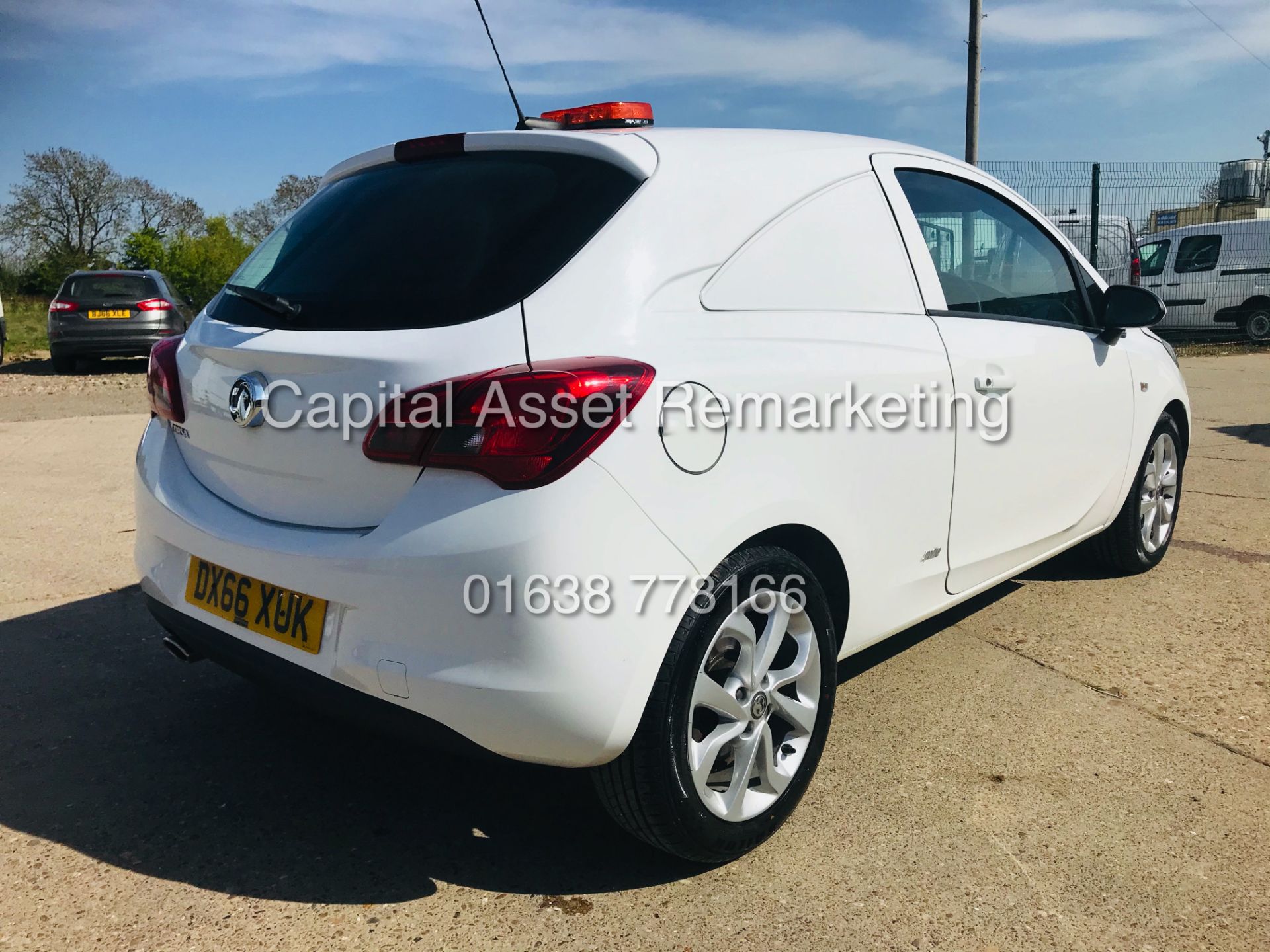 VAUXHALL CORSA 1.3CDTI "SPORTIVE" VAN / COMMERCIAL (2017 MODEL) EURO 6-ULEZ COMPLIANT *AC* ELEC PACK - Image 9 of 26