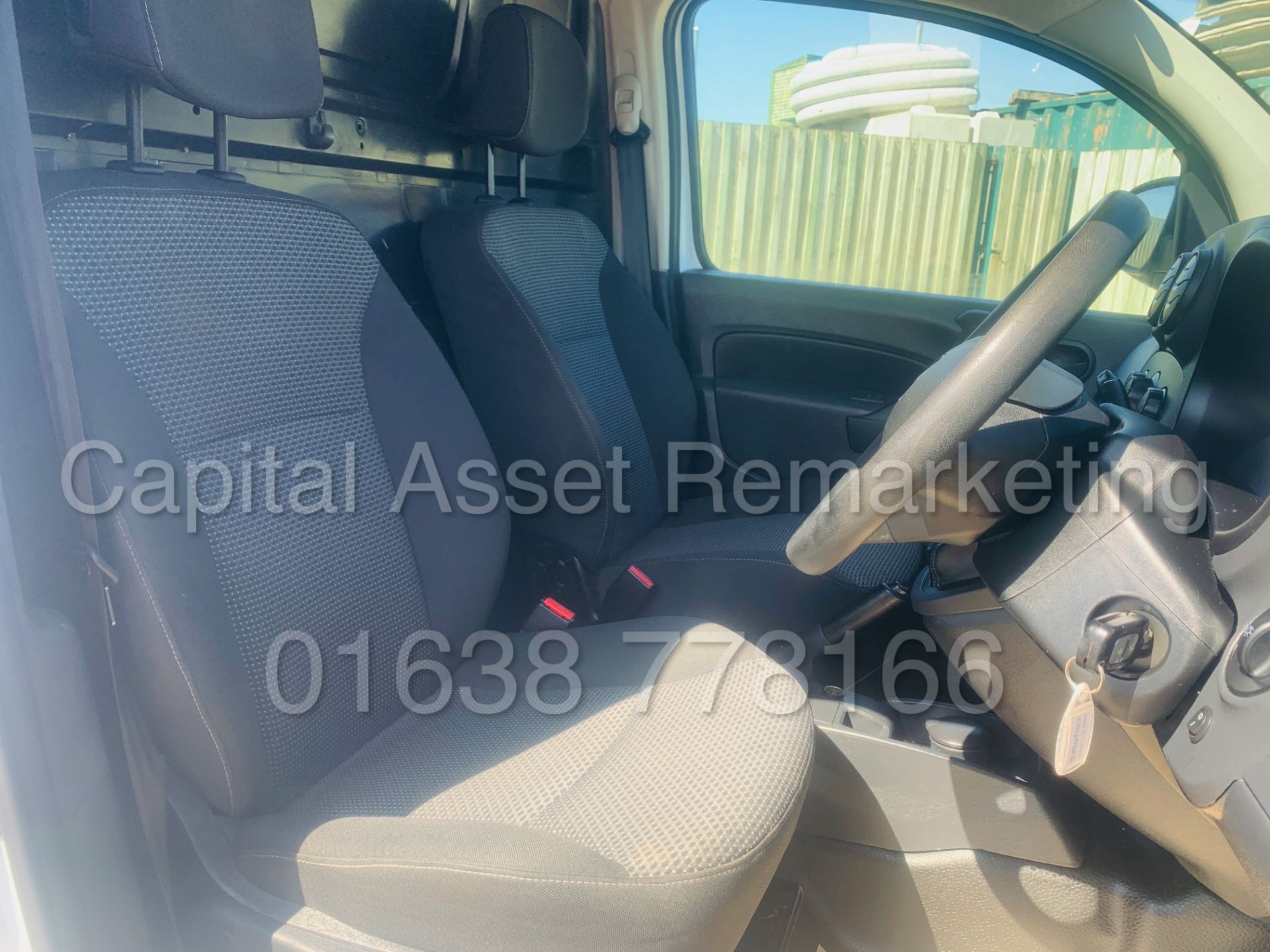 (On Sale) MERCEDES-BENZ CITAN 109 CDI *LWB - PANEL VAN* (2016) *1 OWNER - FULL HISTORY* (ONLY 74K) - Image 27 of 38