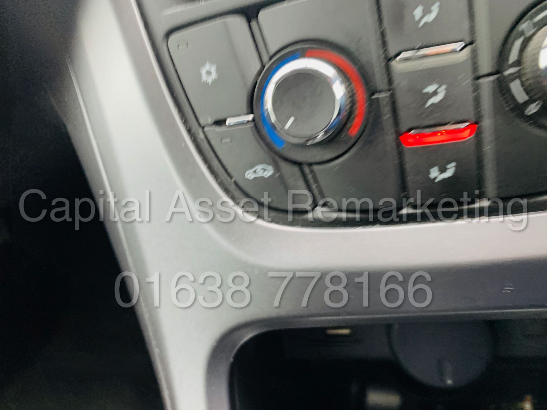 (ON SALE) VAUXHALL ASTRA *TECH LINE* (2016 MODEL) '1.6 CDTI-EURO 6- 6 SPEED' (1 OWNER) *SAT NAV* - Image 37 of 43