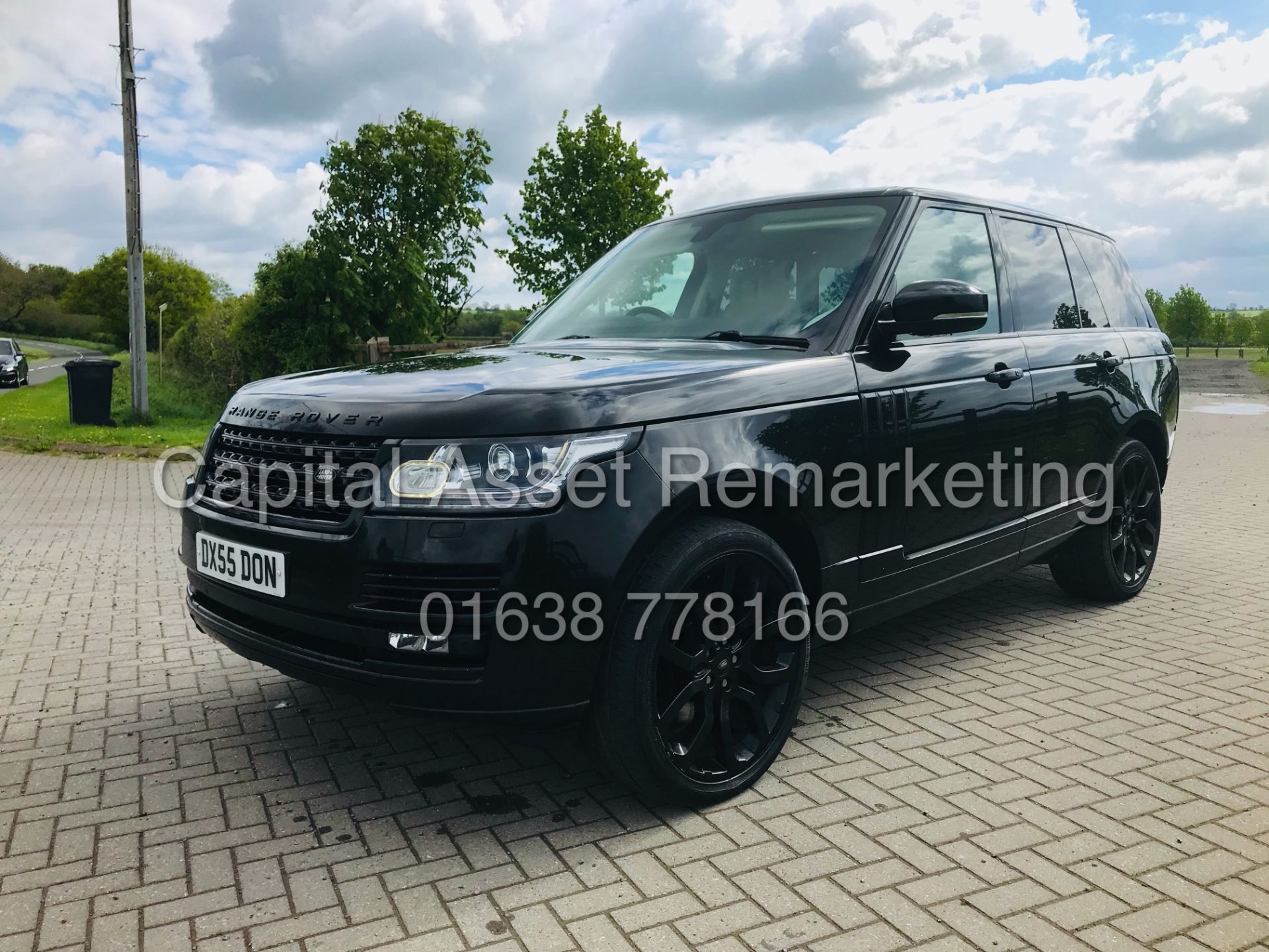 On Sale RANGE ROVER VOGUE-BLACK 3.0SDV6 'AUTO' (2014 MODEL) MASSIVE SPEC *PAN ROOF* BEST COLOUR - Image 7 of 45